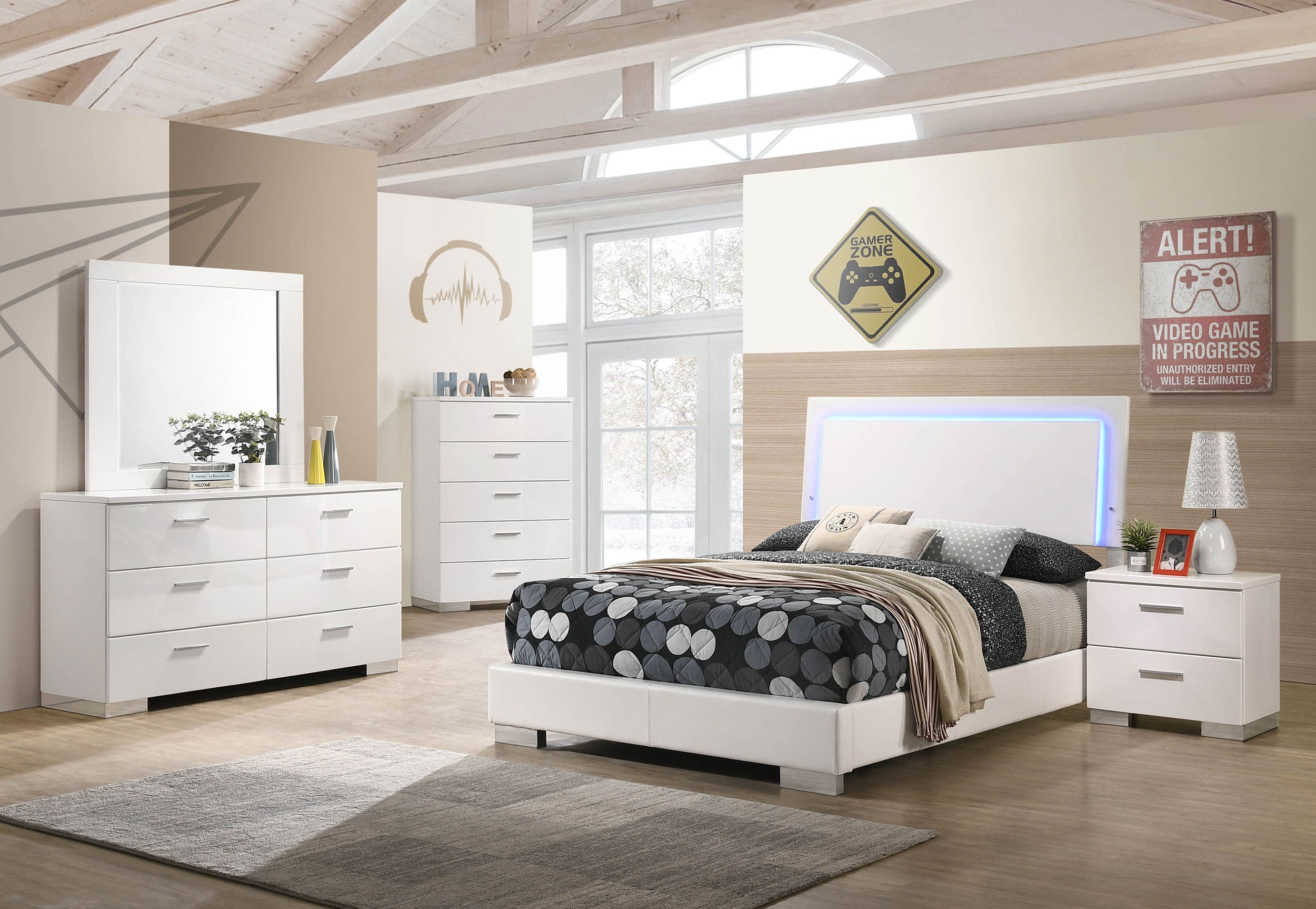 Dar Furniture - Coaster - Felicity 5-piece Full Bedroom Set White High Gloss - 203500F-S5