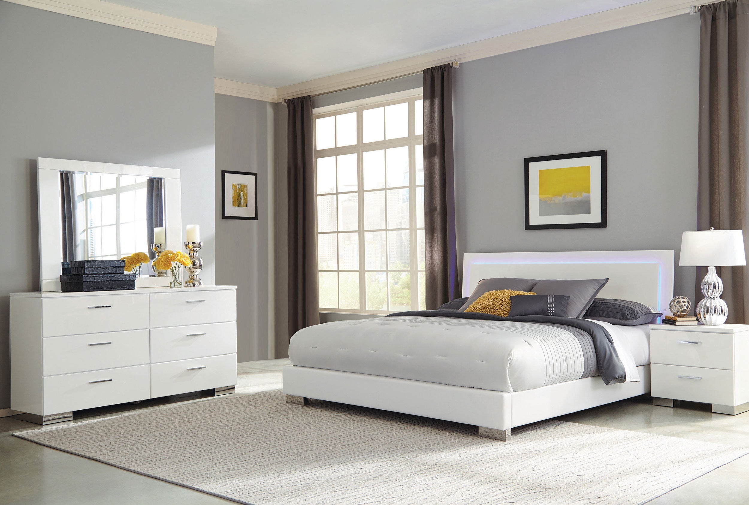 Dar Furniture - Coaster - Felicity 4-piece California King Bedroom Set White Gloss - 203500KW-S4
