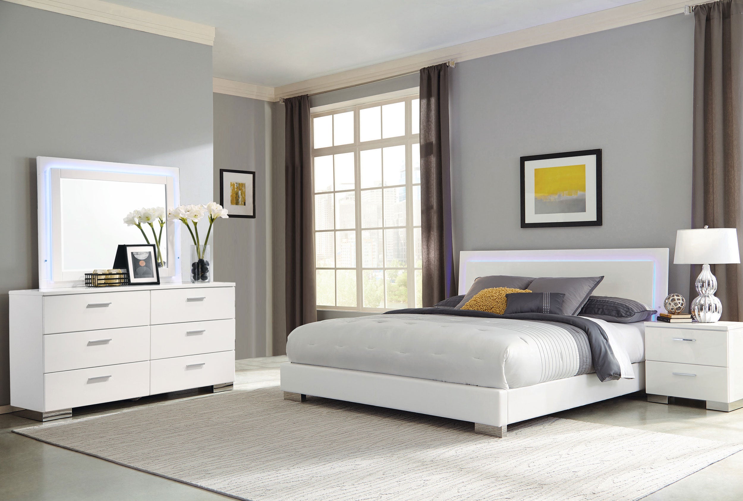 Dar Furniture - Coaster - Felicity 4-piece Queen Bedroom Set White High Gloss - 203500Q-S4L
