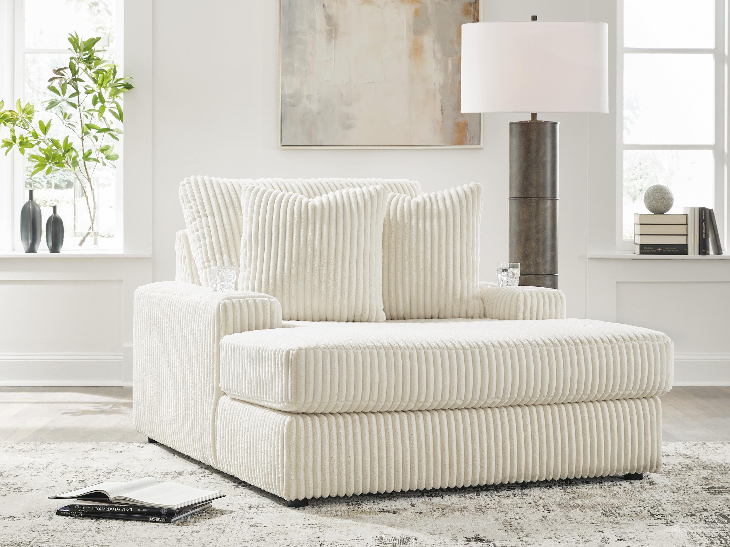 Dar Furniture - Ashley Furniture - Lindyn Chaise - Chaise / Ivory - 2110415