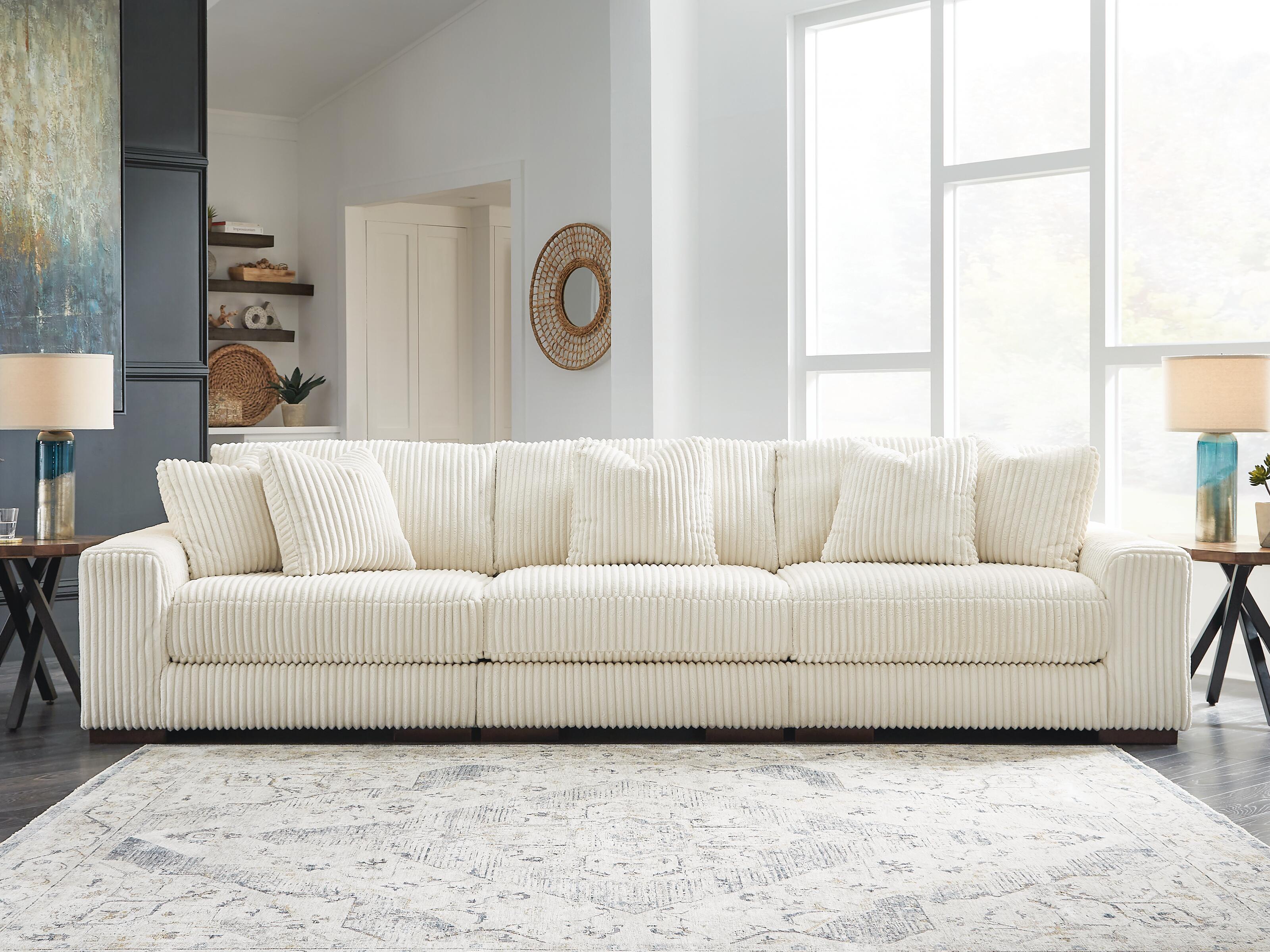 Dar Furniture - Ashley Furniture - Lindyn 3-Piece Sectional Sofa - RAF 3-Piece Sectional Sofa / Ivory - 21104S14