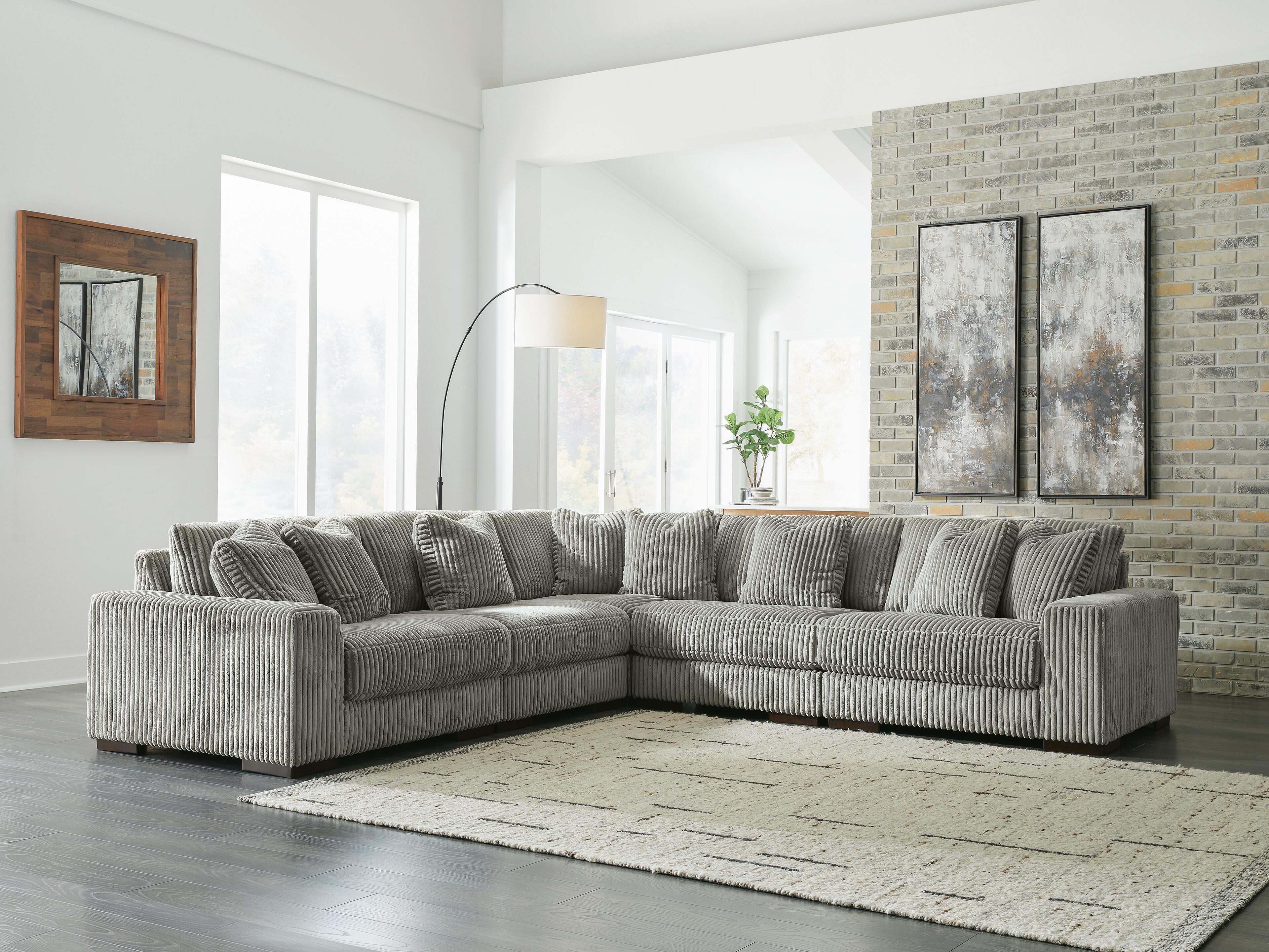 Dar Furniture - Ashley Furniture - Lindyn 5-Piece Sectional - RAF 5-Piece Sectional / Fog - 21105S5