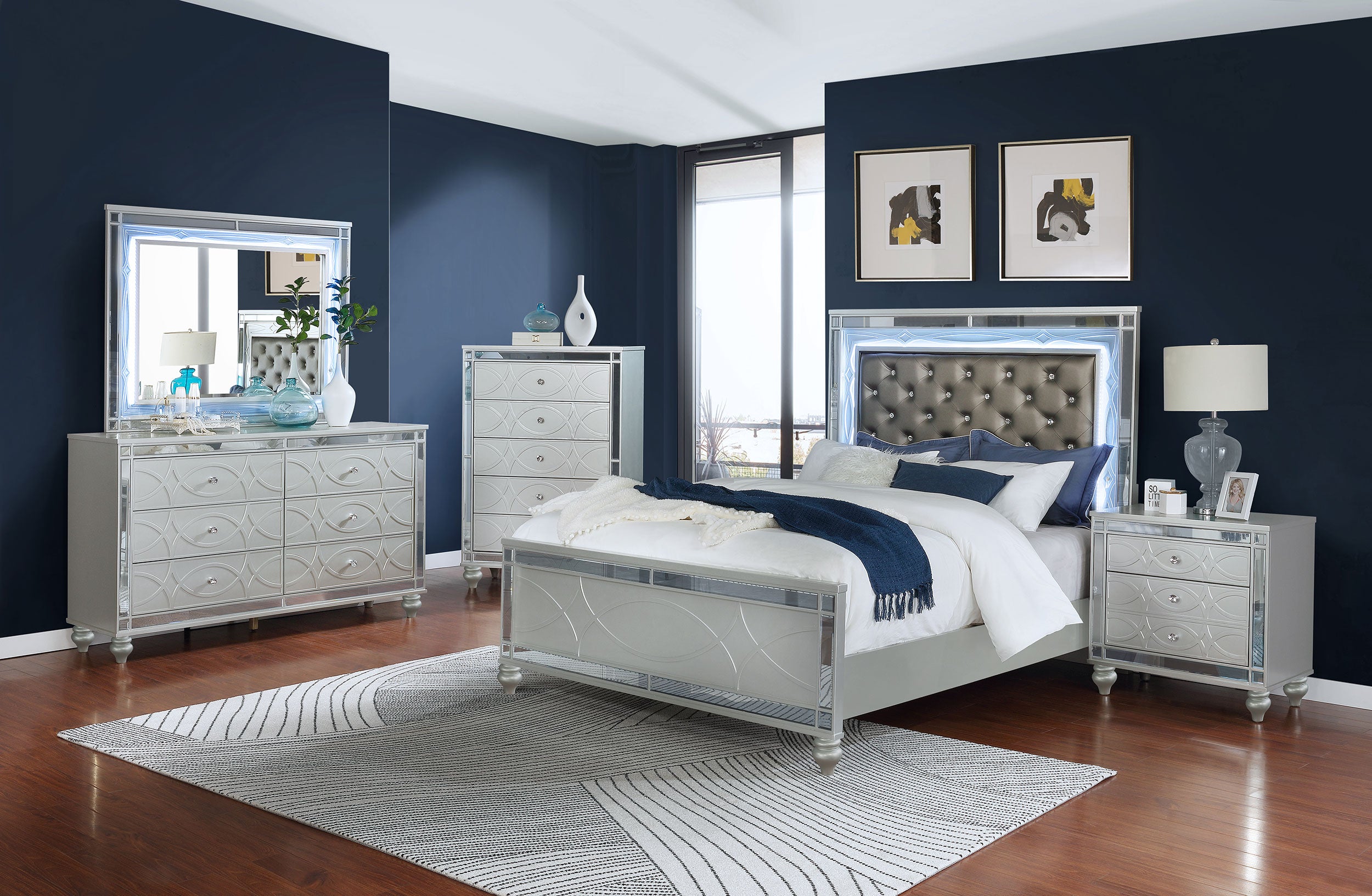 Dar Furniture - Coaster - Gunnison 5-piece Queen Bedroom Set Silver Metallic - 223211Q-S5