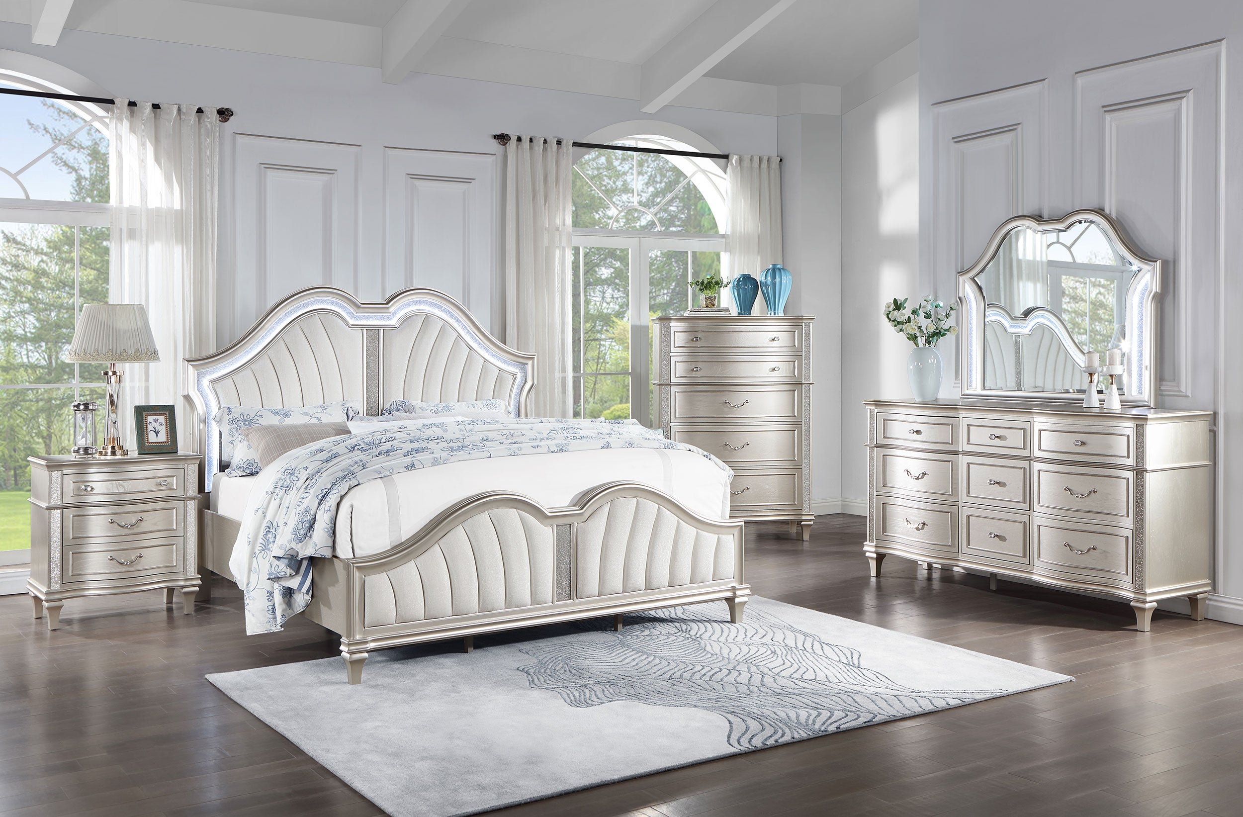 Dar Furniture - Coaster - Evangeline 5-piece Queen Bedroom Set Silver Oak - 223391Q-S5