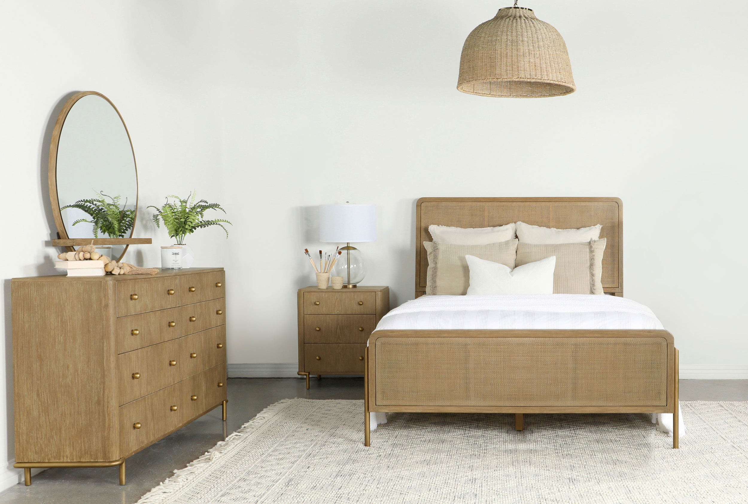 Dar Furniture - Coaster - Arini 4-piece Eastern King Bedroom Set Sand Wash - 224300KE-S4