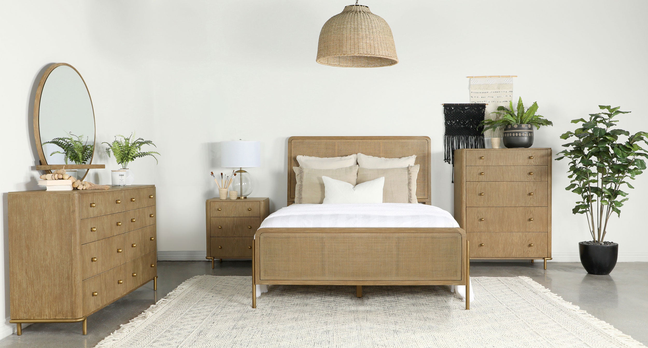 Dar Furniture - Coaster - Arini 5-piece California King Bedroom Set Sand Wash - 224300KW-S5