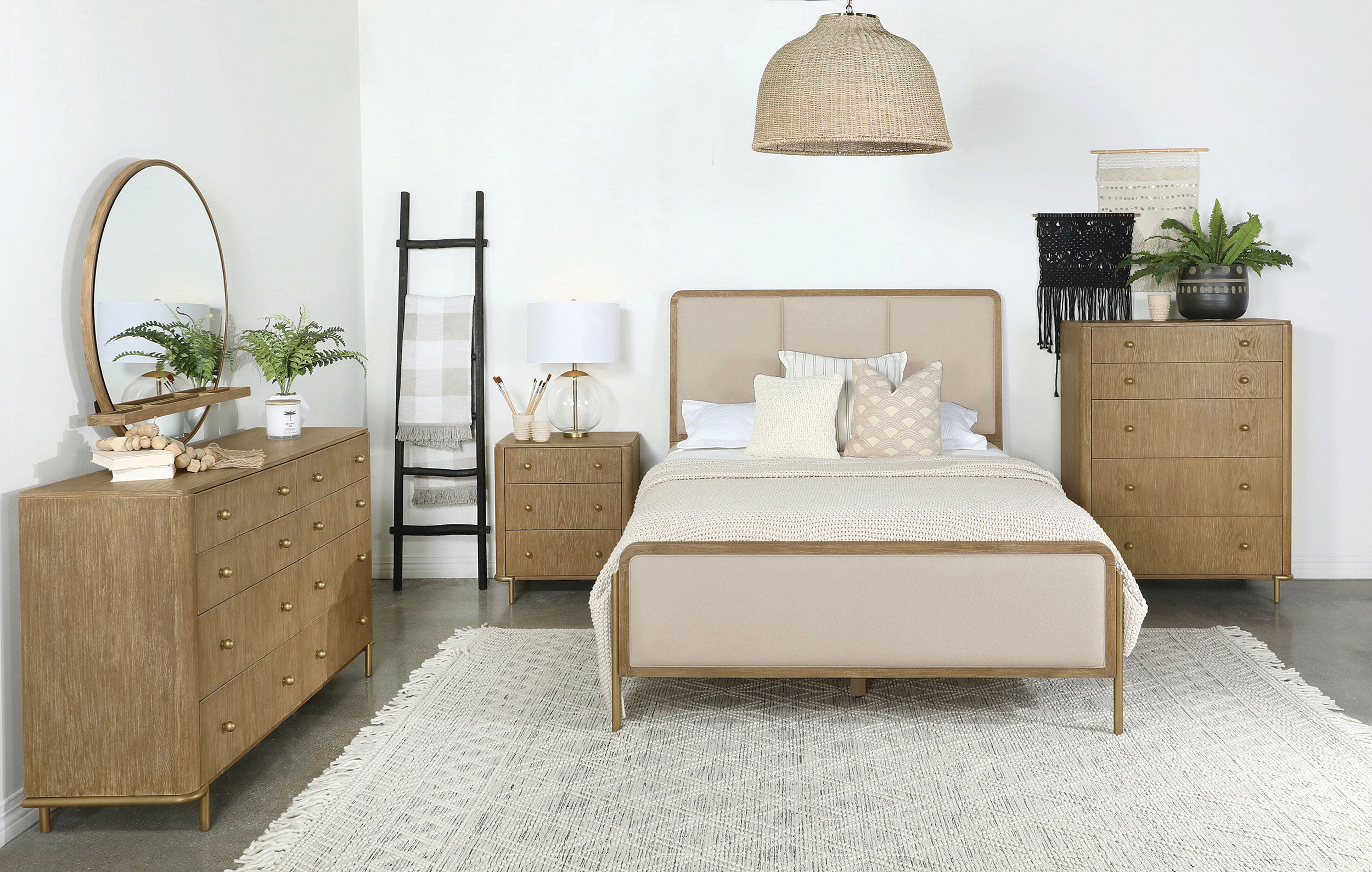Dar Furniture - Coaster - Arini 5-piece California King Bedroom Set Cream and Sand Wash - 224301KWCRM-S5