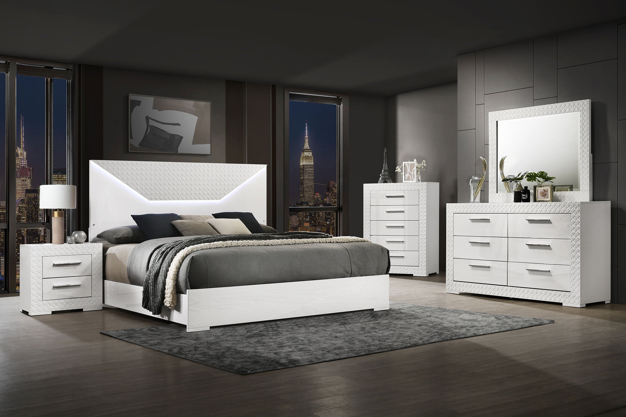 Dar Furniture - Coaster - Ives 5-piece Eastern King Bedroom Set White High Gloss - 224941KE-S5