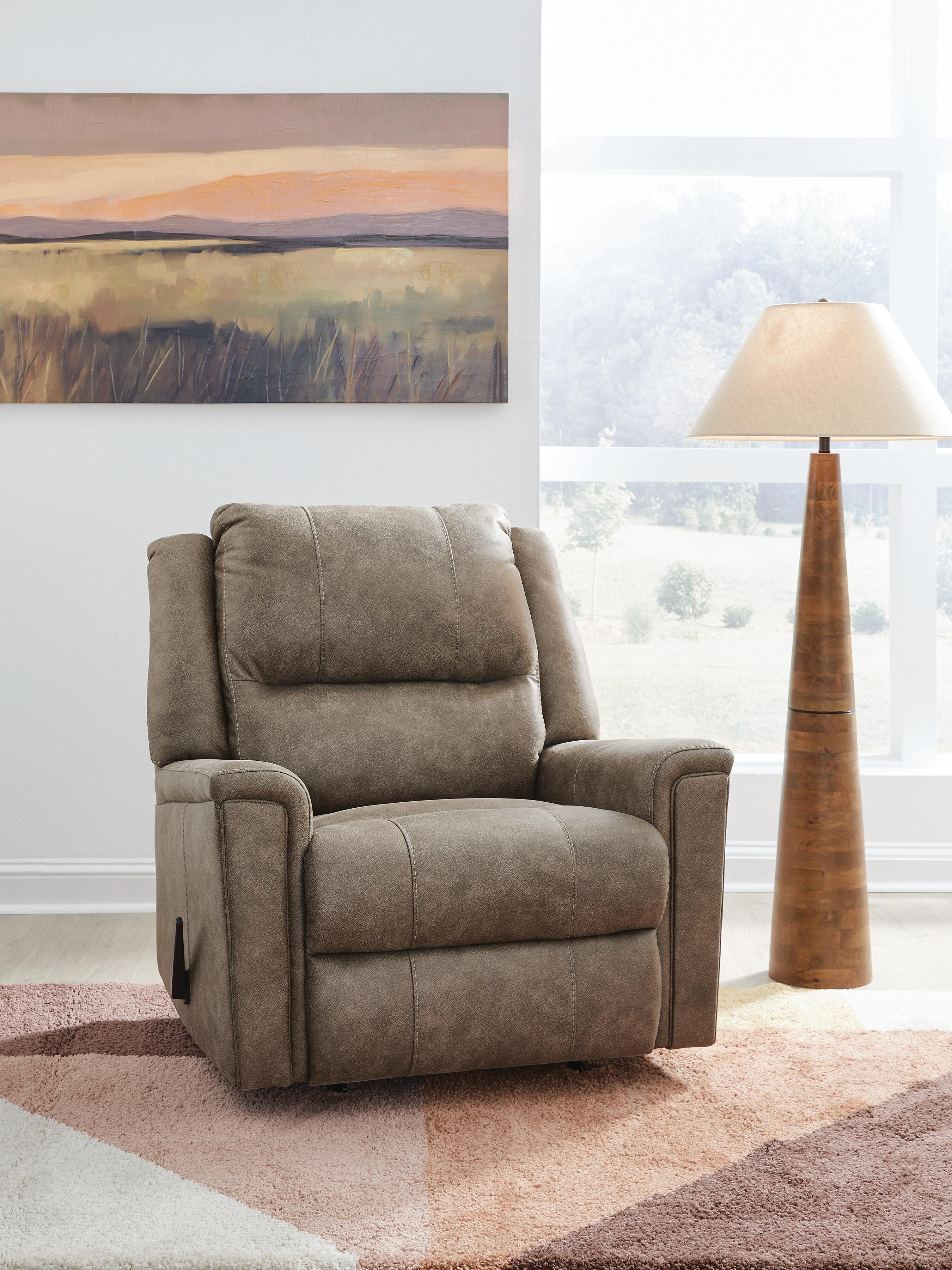 Dar Furniture - Ashley Furniture - Lixtowel Recliner - Rocker Recliner / Fog - PC5300525