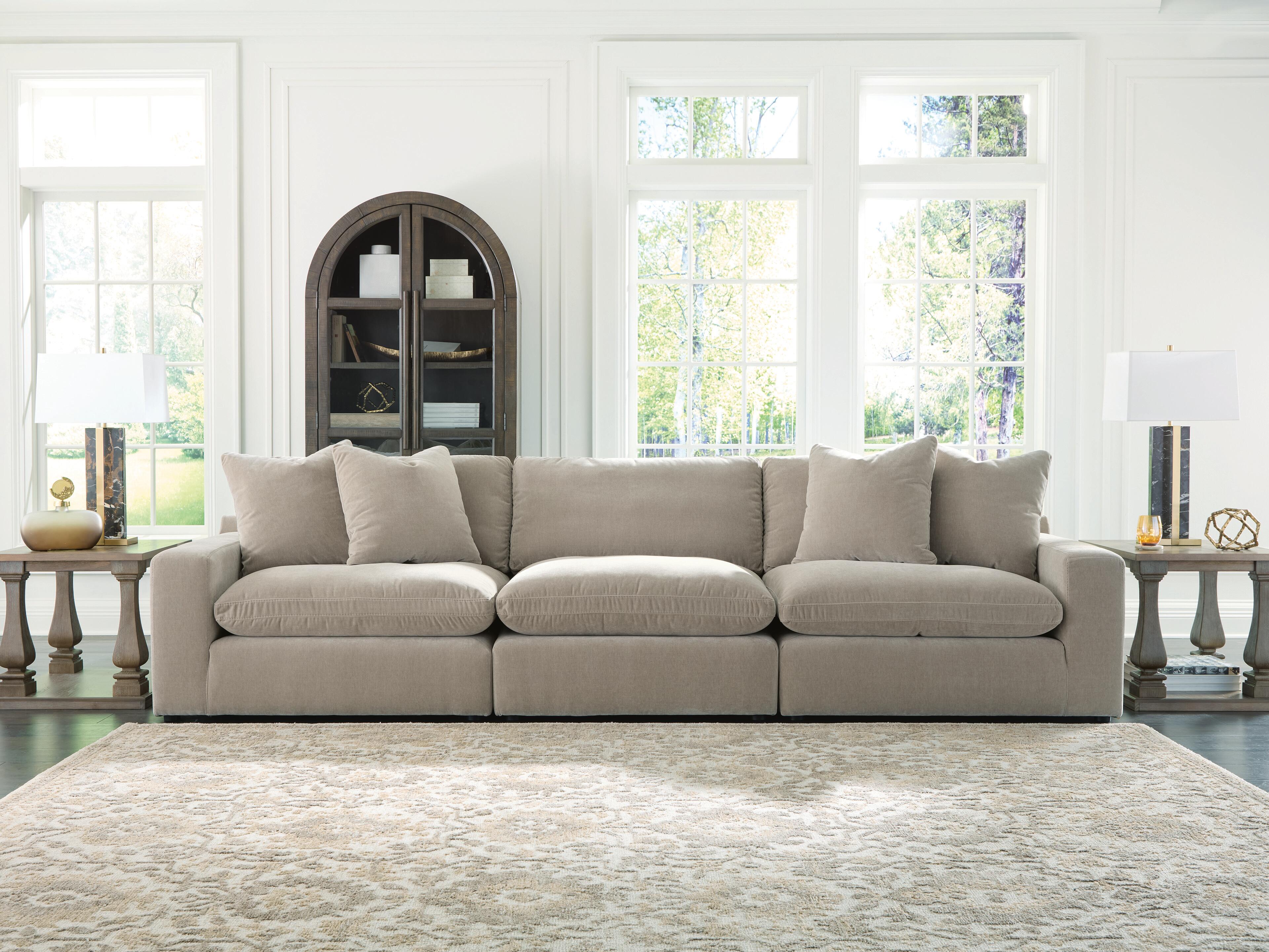 Dar Furniture - Ashley Furniture - Maxton Heights 3-Piece Sectional Sofa - RAF 3-Piece Sectional Sofa - 67808S2