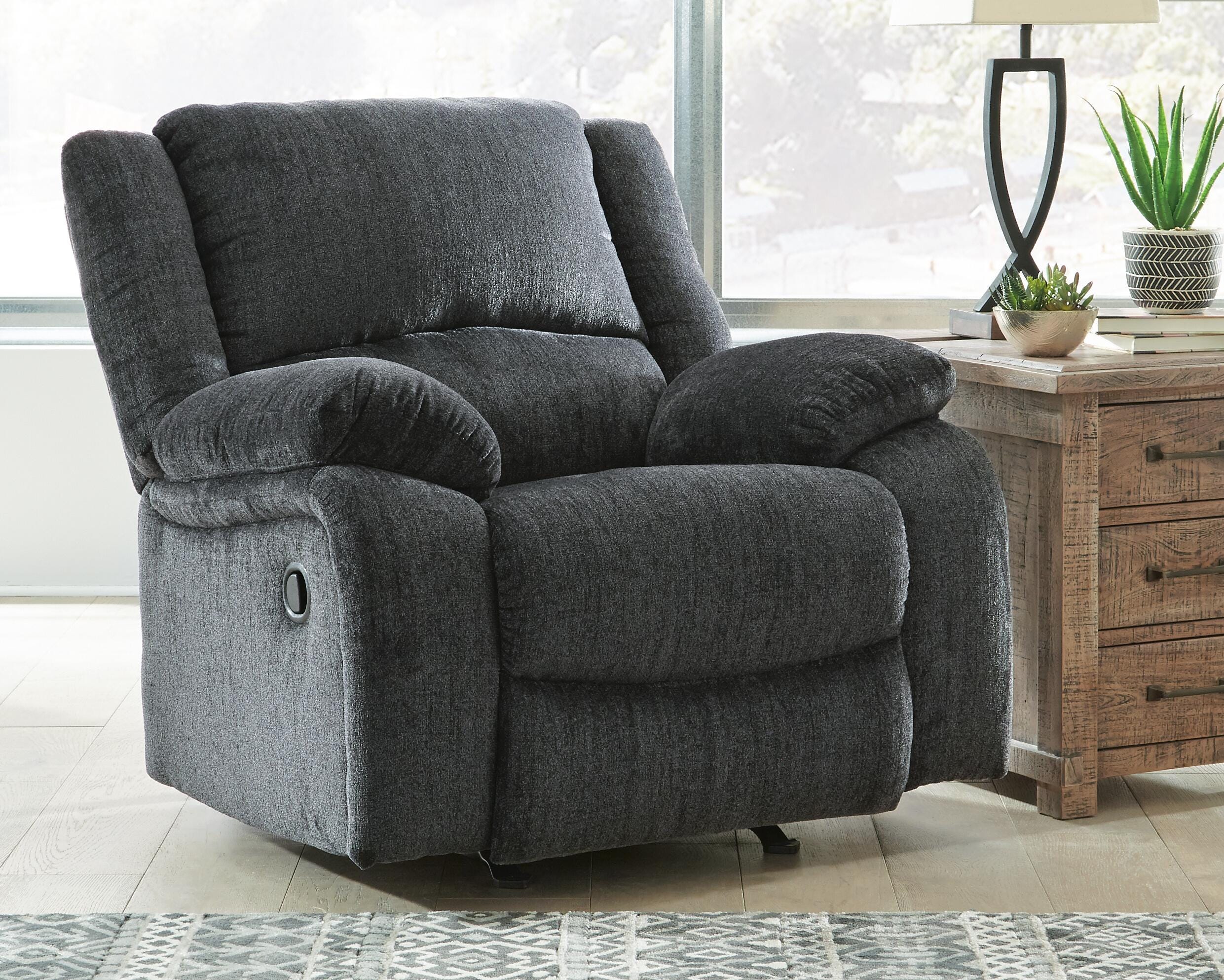 Dar Furniture - Ashley Furniture - Draycoll Recliner - Rocker Recliner / Slate - 7650425