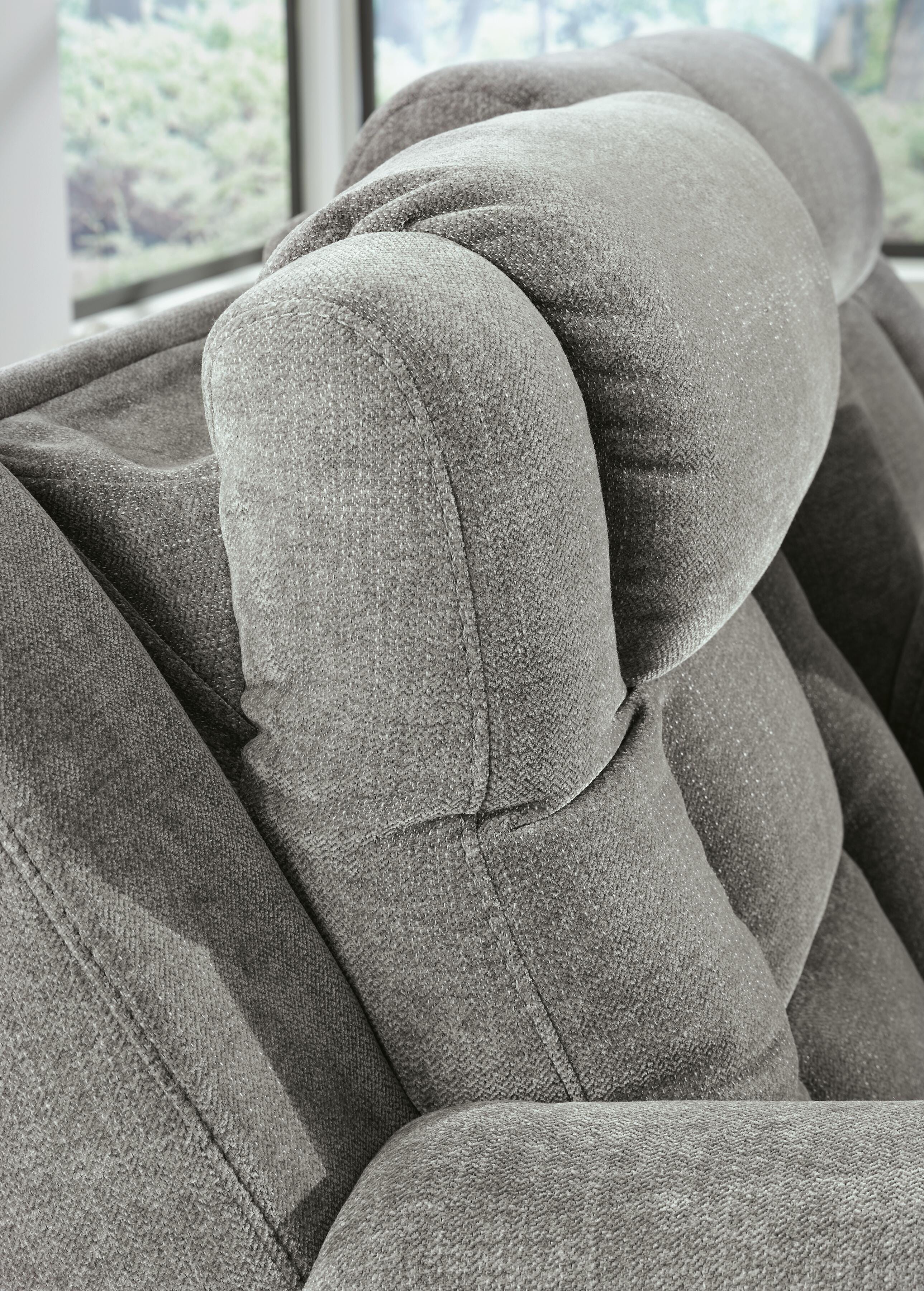 Mixed Motion Power Recliner