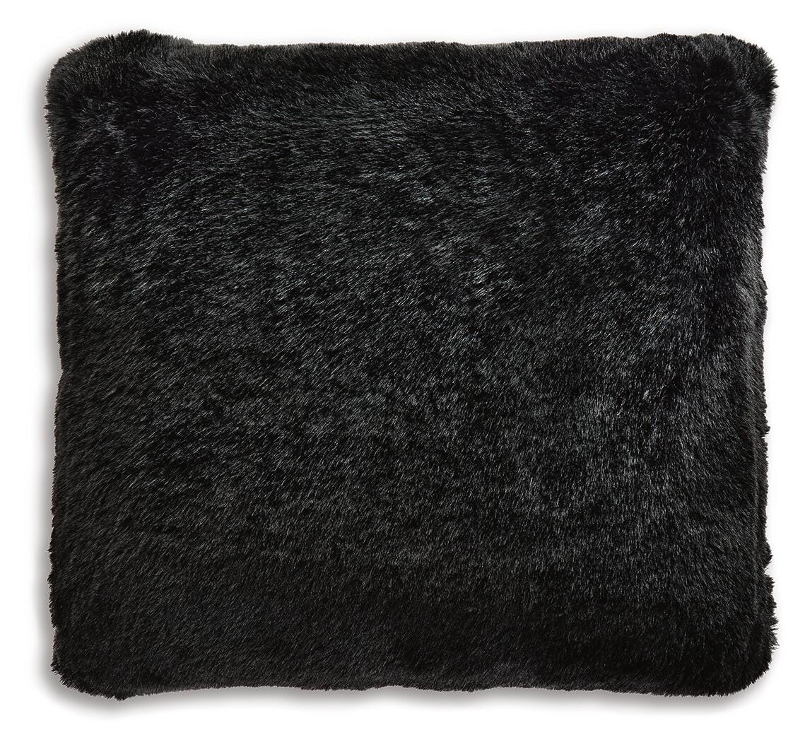 Gariland Pillow (Set of 4)