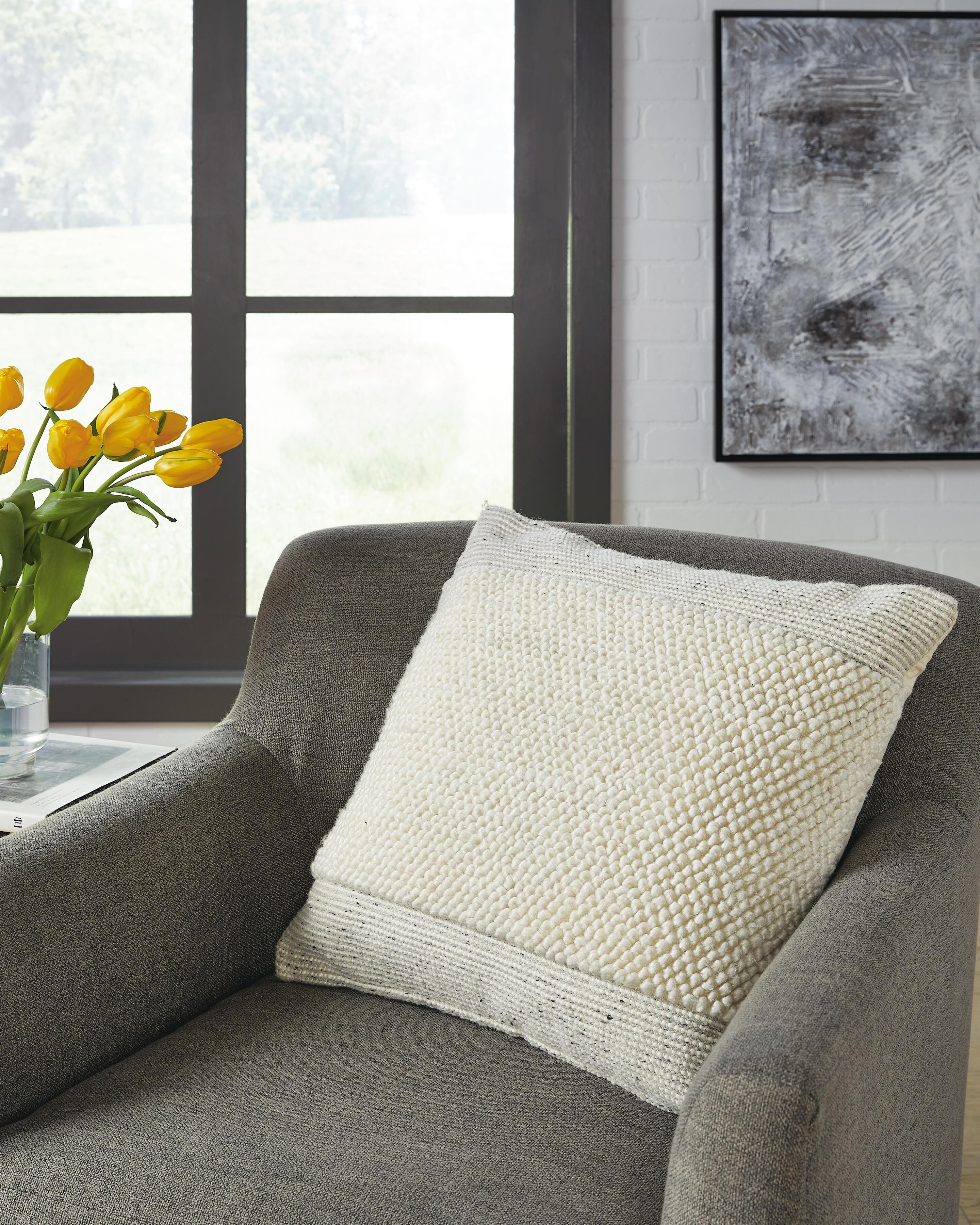 Dar Furniture - Ashley Furniture - Rowcher Pillow - Pillow / Gray/White - A1001004P