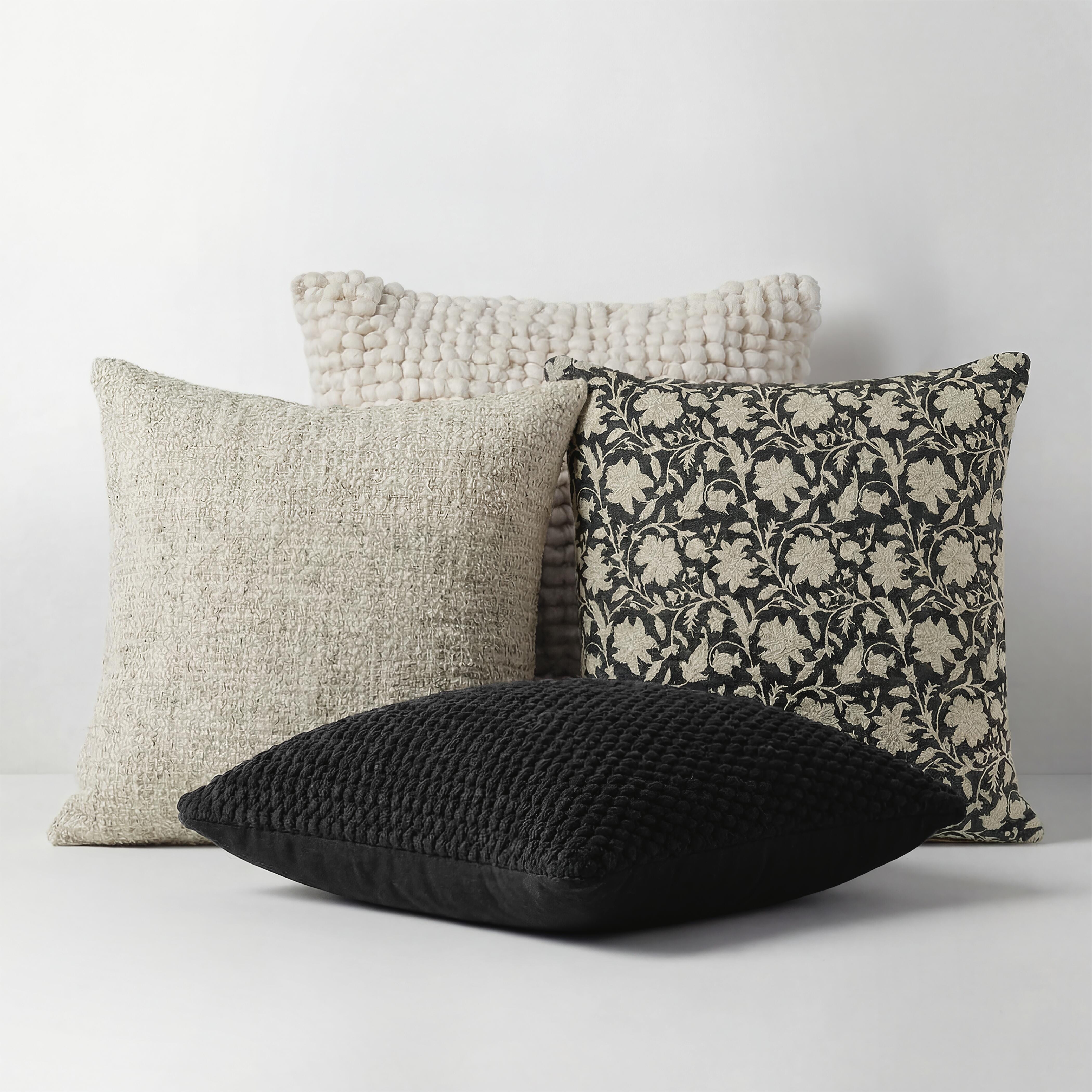 Dar Furniture - Ashley Furniture - Renemore Pillow - Pillow / Black - A1000475P