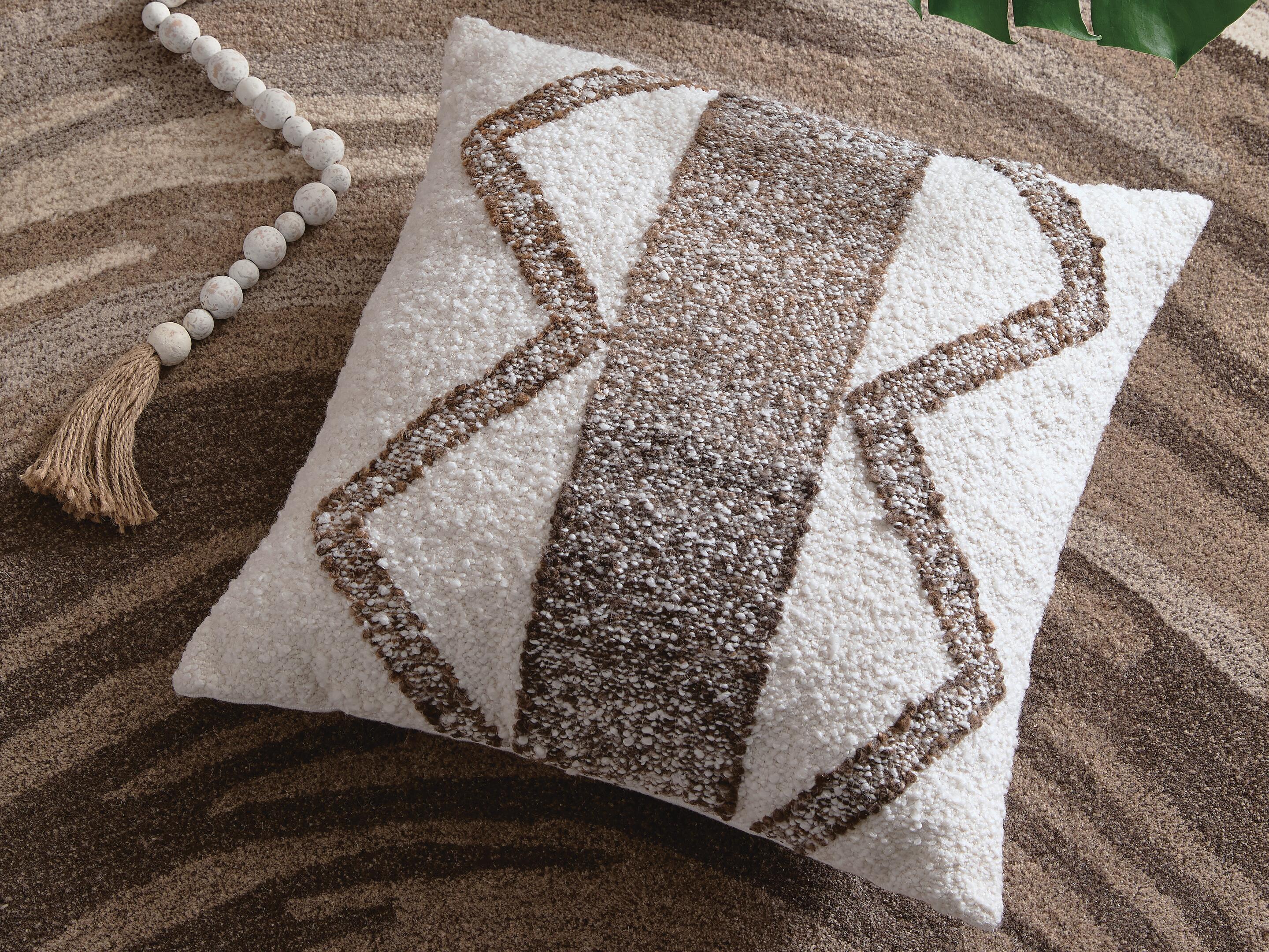 Dar Furniture - Ashley Furniture - Brettwood Pillow (Set of 4) - Pillow (4/CS) / Ivory/Brown - A1001125