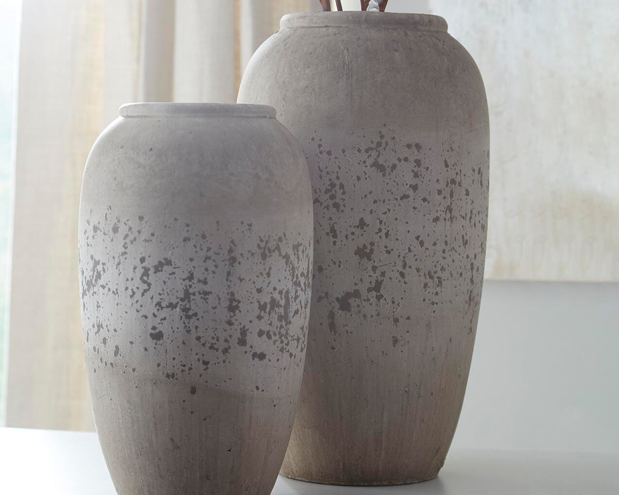 Dar Furniture - Ashley Furniture - Dimitra Vase (Set of 2) - Vase Set (Set of 2) / Brown/Cream - A2000110