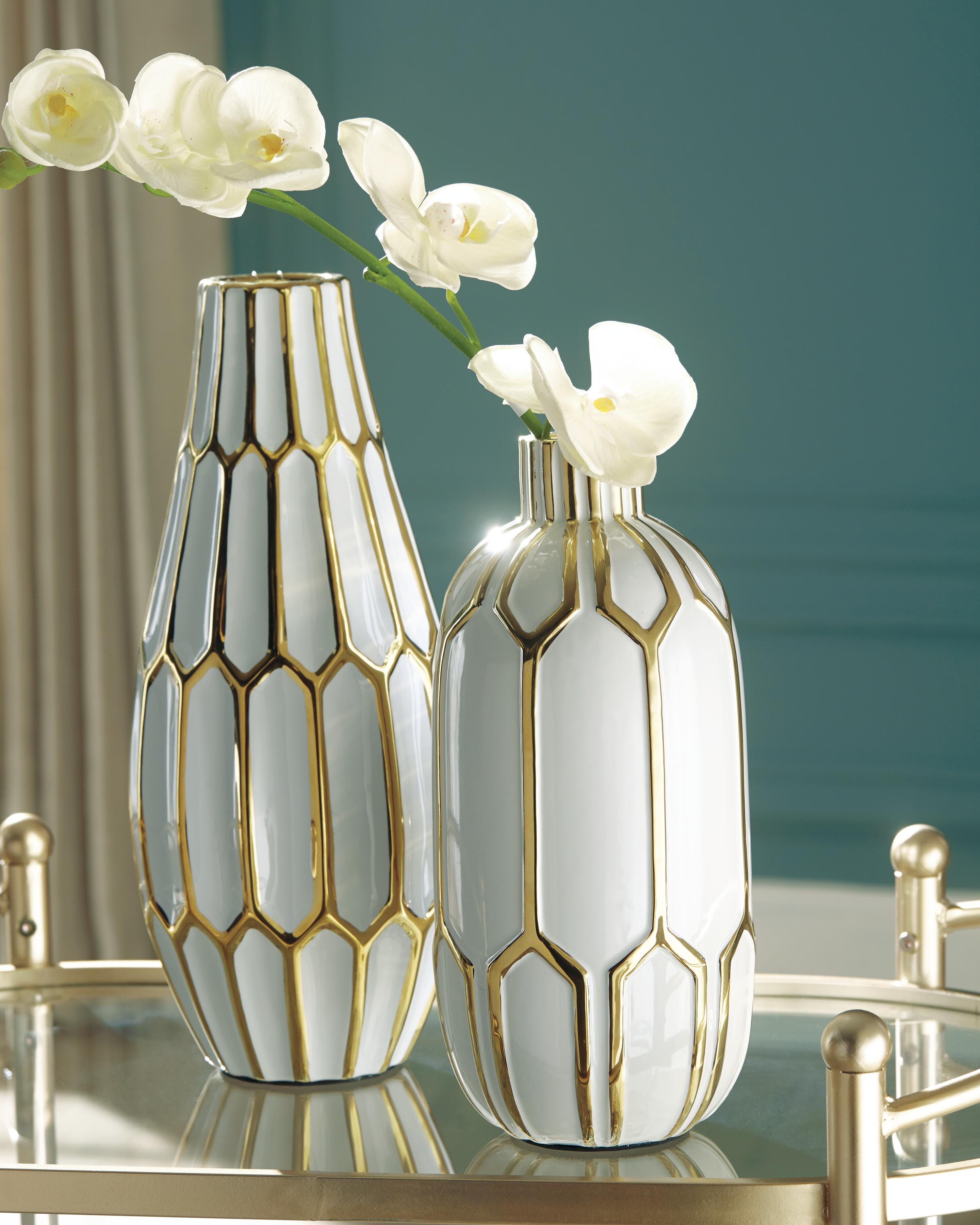 Dar Furniture - Ashley Furniture - Mohsen Vase (Set of 2) - Vase Set (Set of 2) / Gold Finish/White - A2000135
