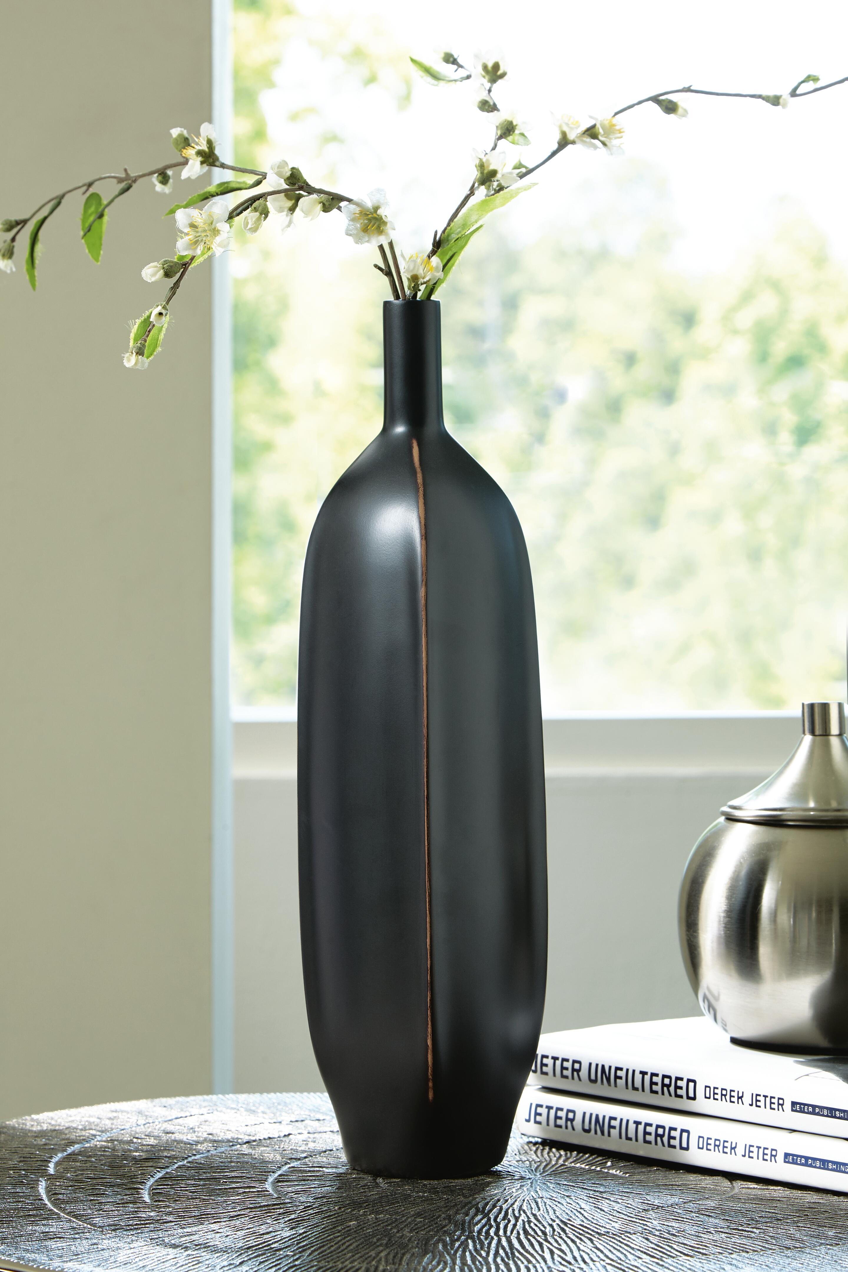 Dar Furniture - Ashley Furniture - Rhaveney Vase (Set of 3) - Vase (3/CS) / Black - A2000552