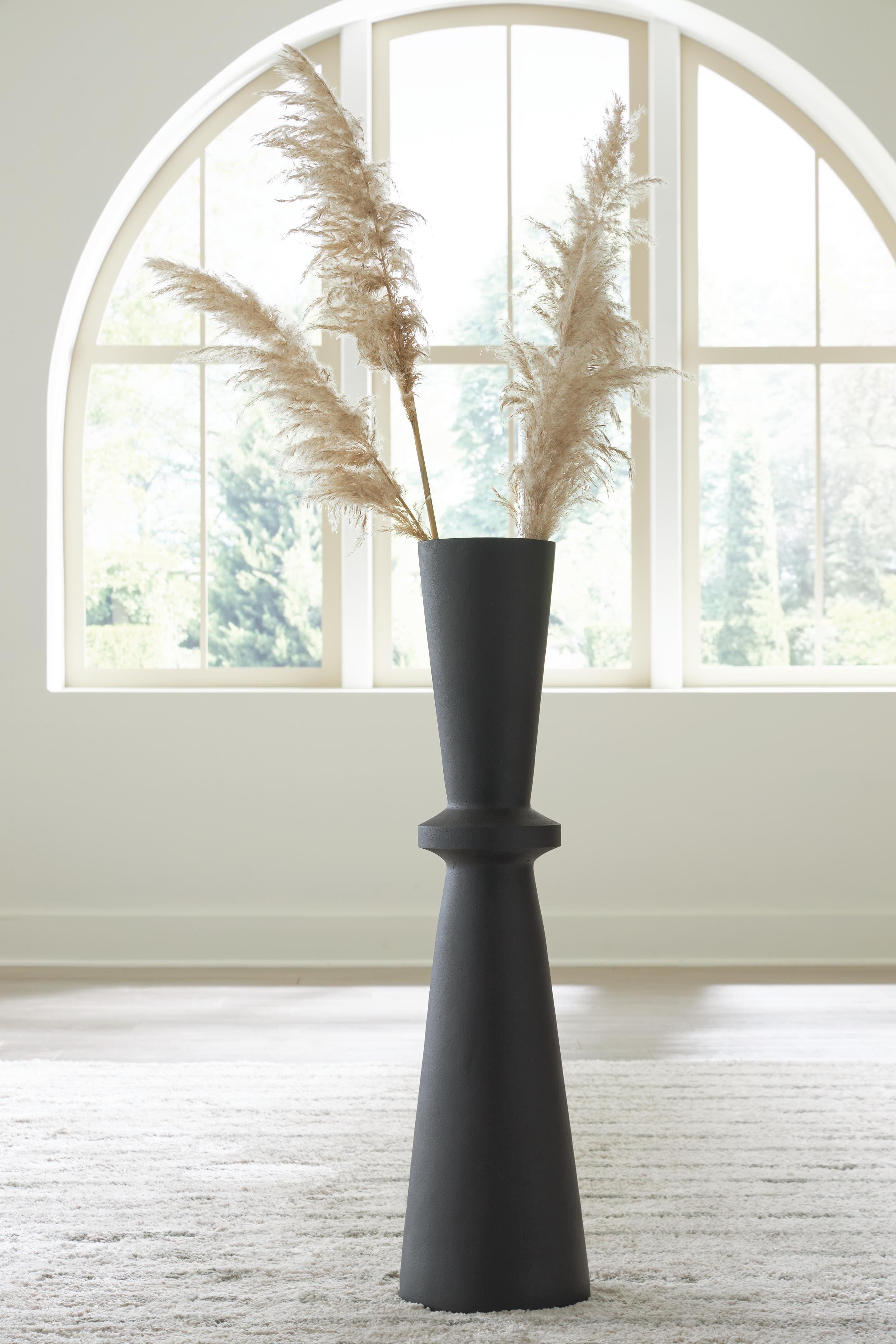 Dar Furniture - Ashley Furniture - Collisten Vase - Vase / Black - A2000664