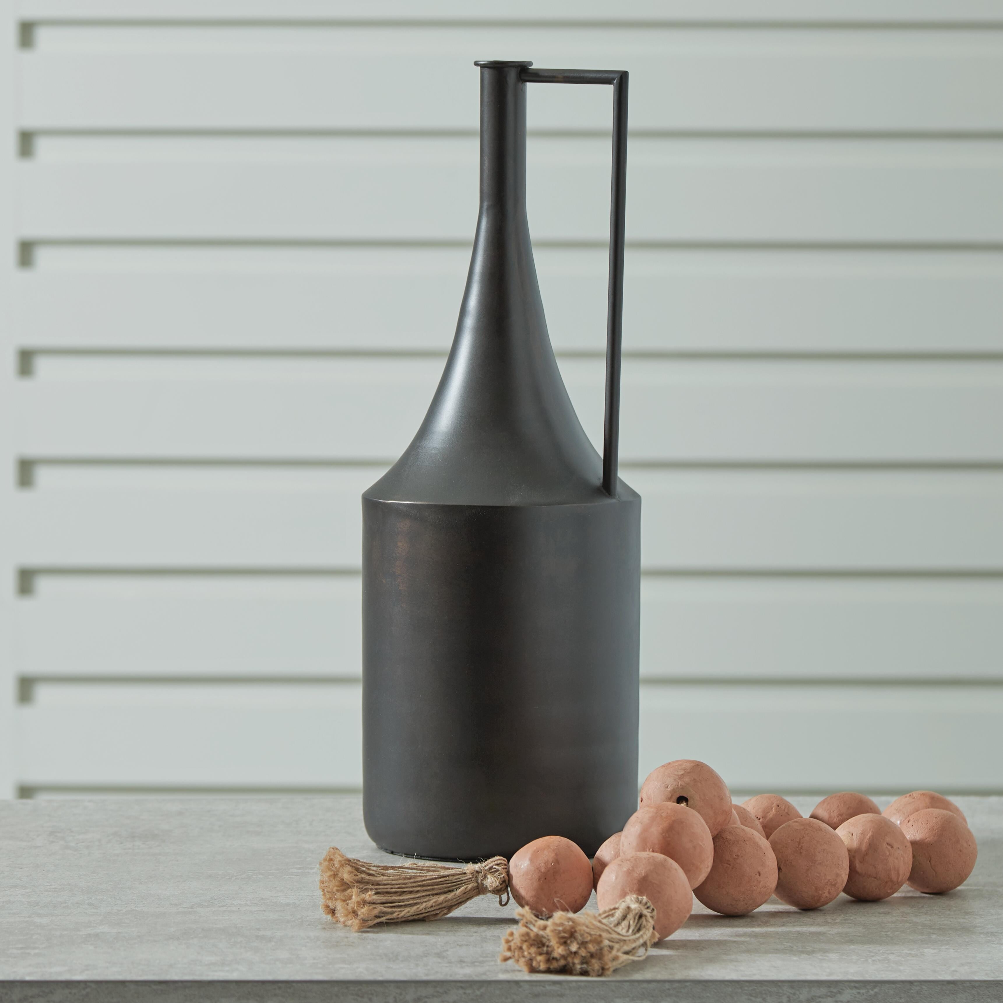 Dar Furniture - Ashley Furniture - Zainforth Vase - Vase / Distressed Brown - A2000695