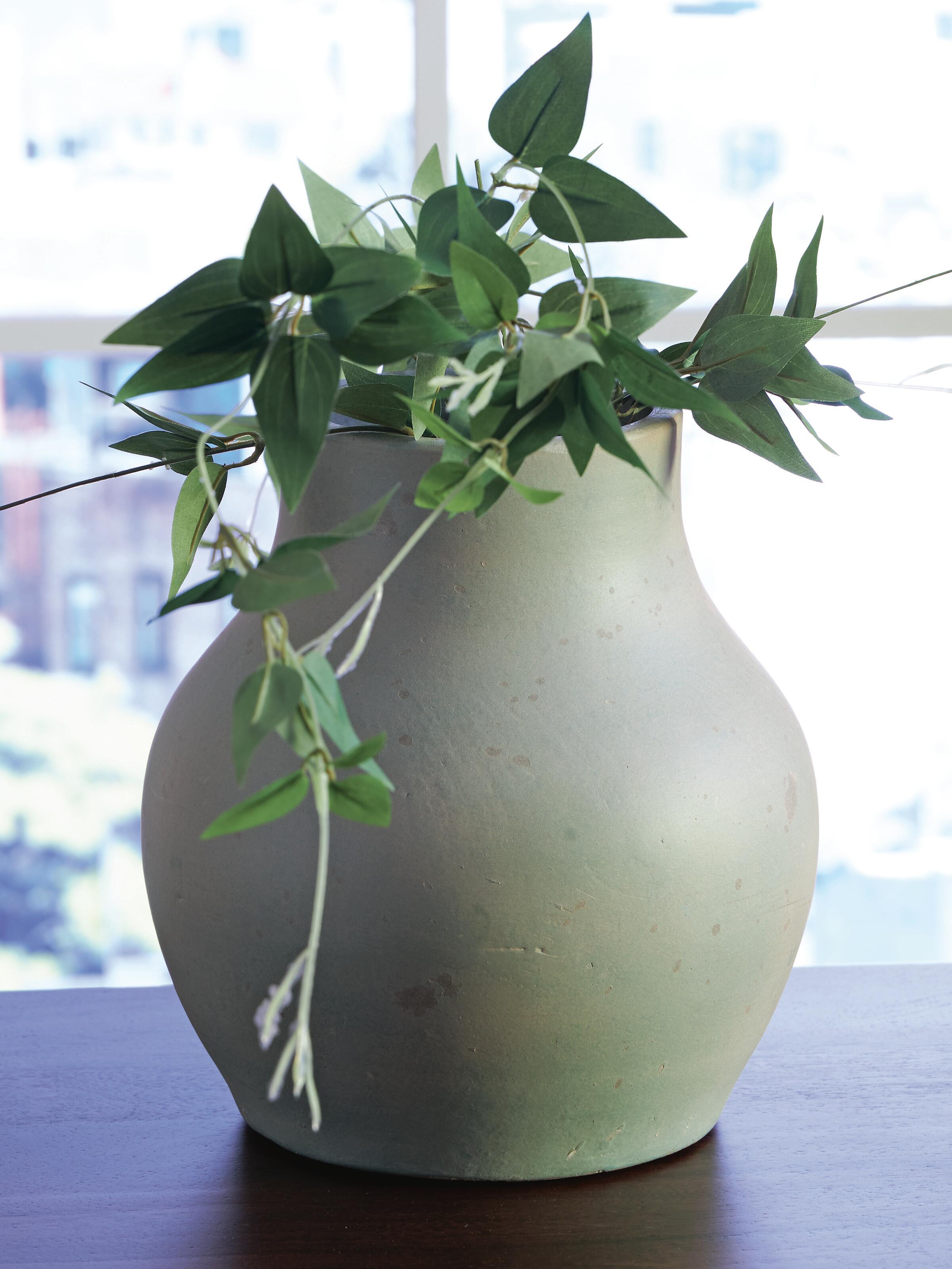 Dar Furniture - Ashley Furniture - Baychester Vase - Vase / Antique Green - A2000805