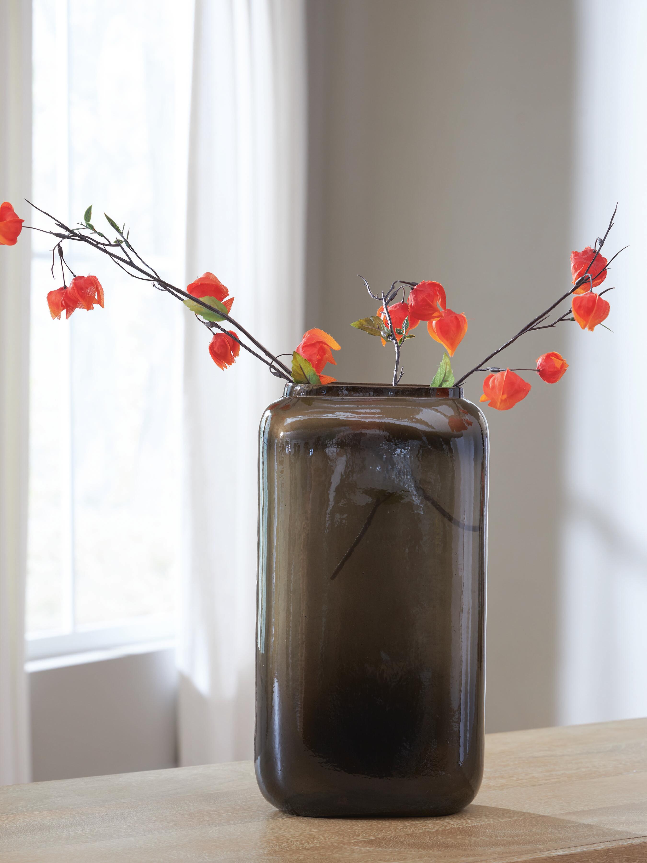 Dar Furniture - Ashley Furniture - Sumner Vase - Vase / Gray/Gold Finish - A2000812