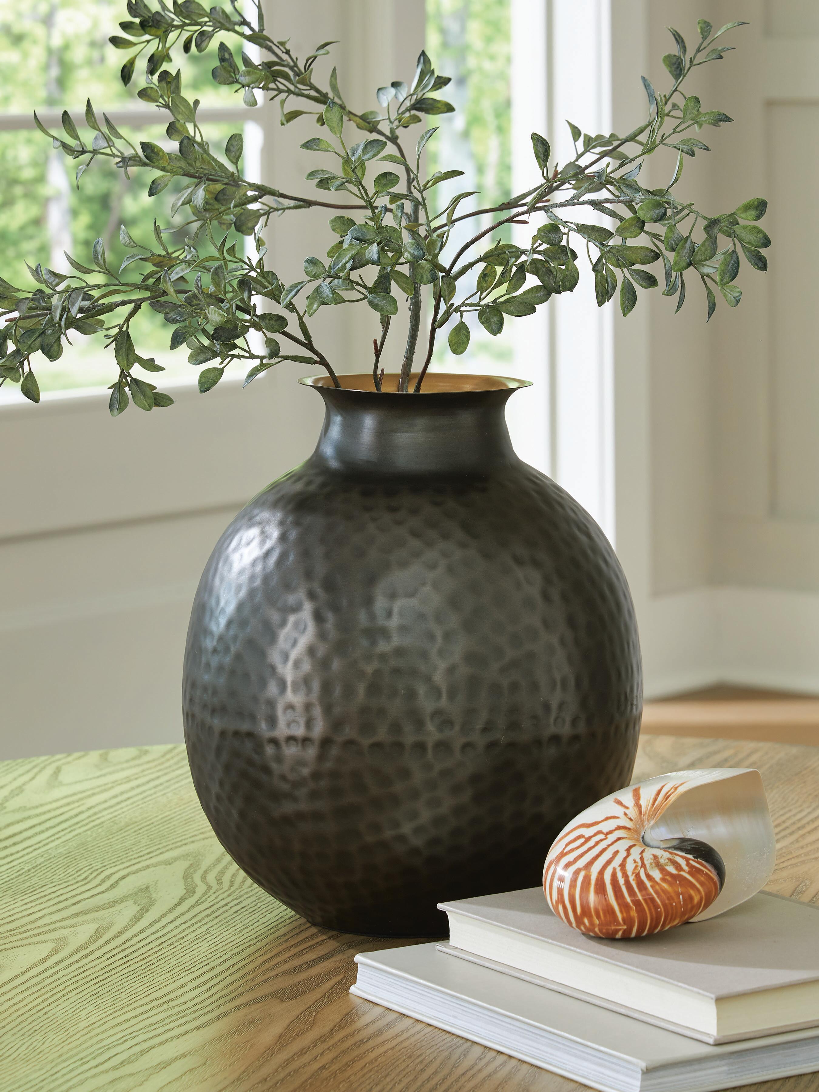 Dar Furniture - Ashley Furniture - Woody Vase - Vase / Pewter/Gold Finish - A2000844