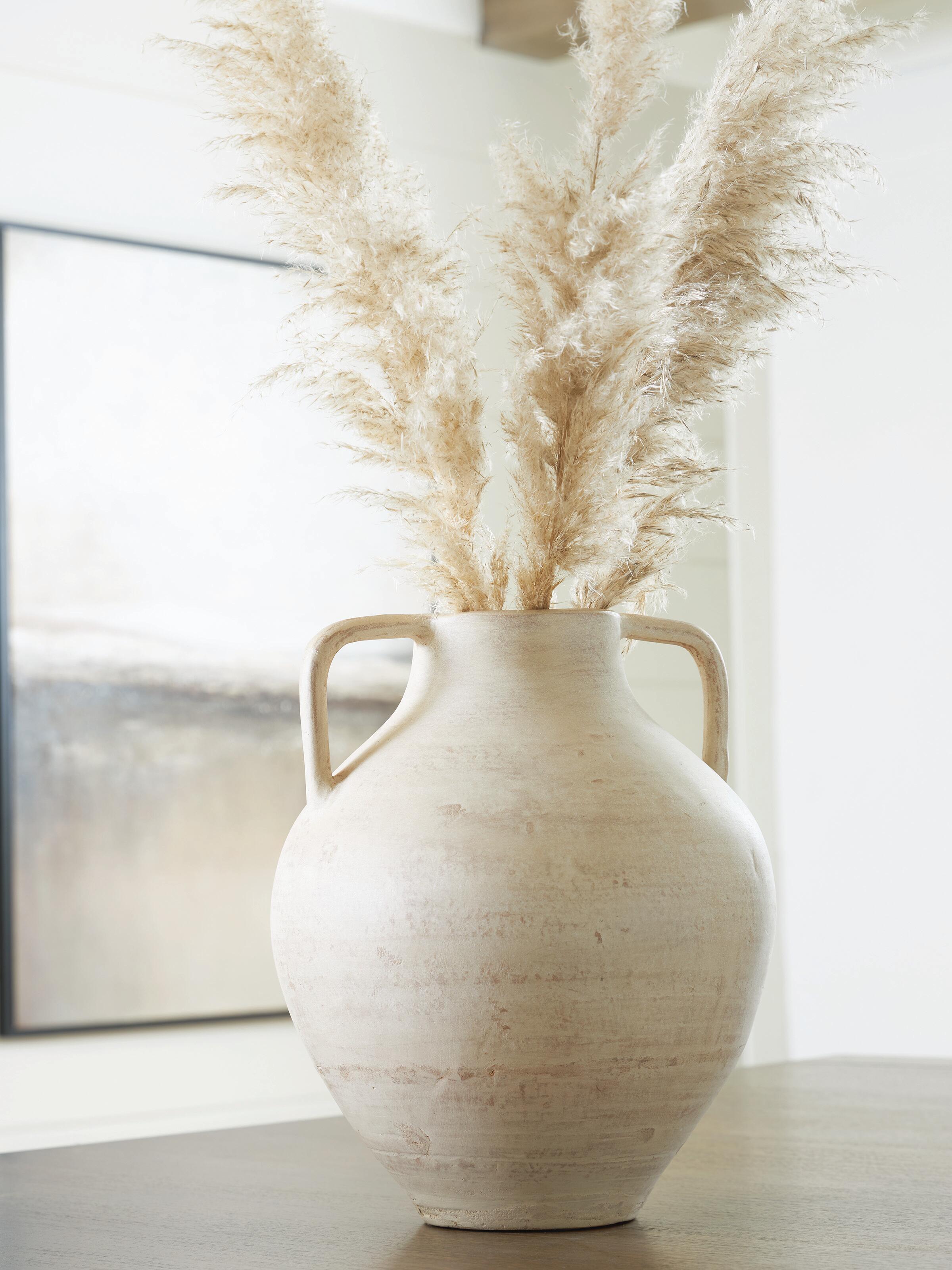 Dar Furniture - Ashley Furniture - Justy Vase - Vase / Antique Beige - A2000882