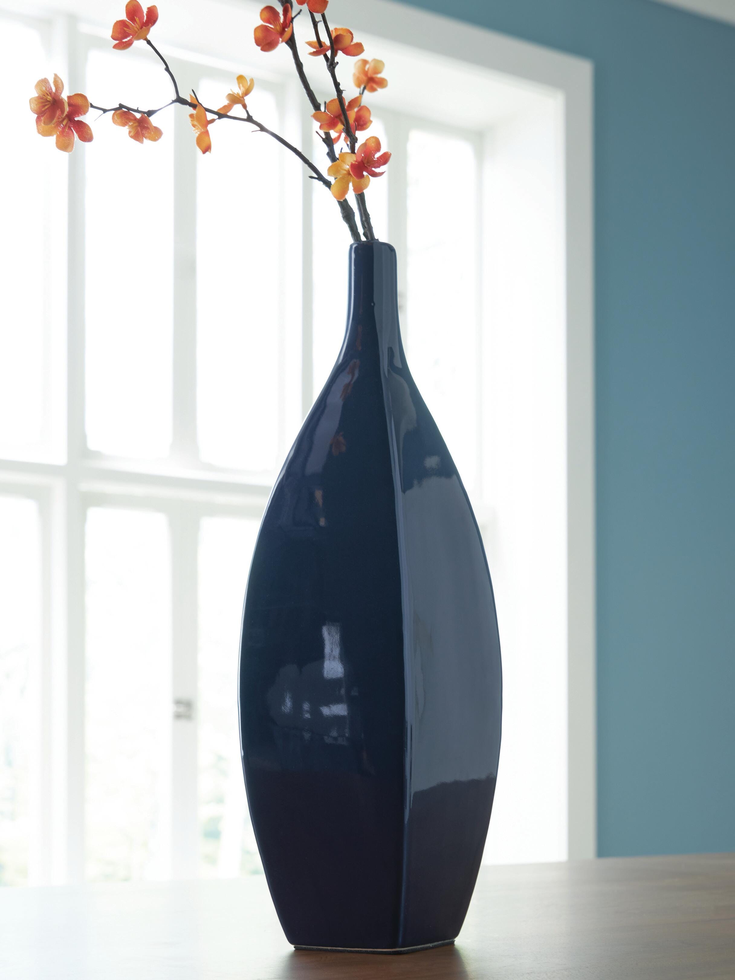 Dar Furniture - Ashley Furniture - Abtinson Vase - Vase / Navy - A2900033