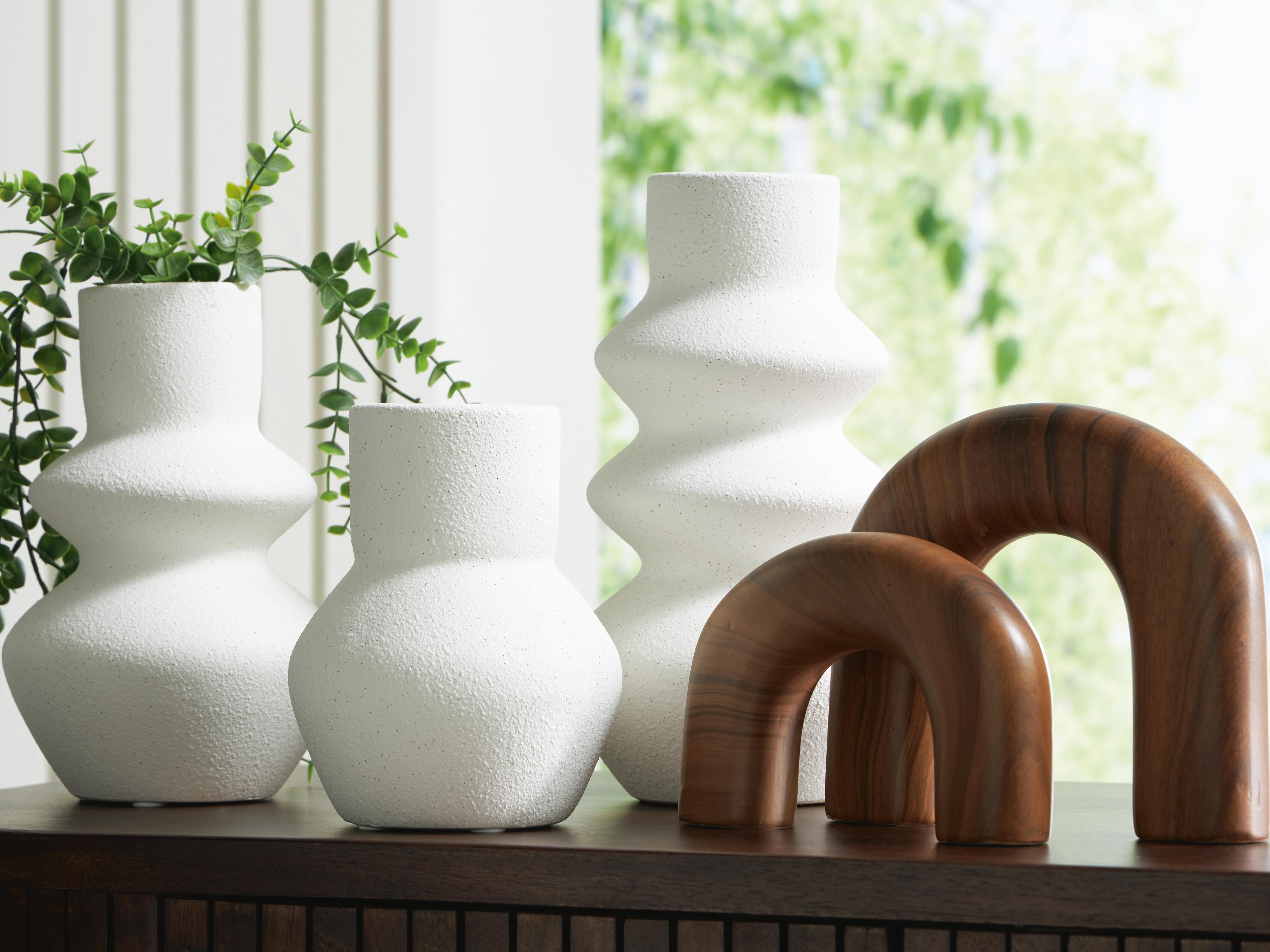 Dar Furniture - Ashley Furniture - Carterworth Accessory Set (Set of 5) - Accessory Set (5/CN) / White/Brown - A2C00210