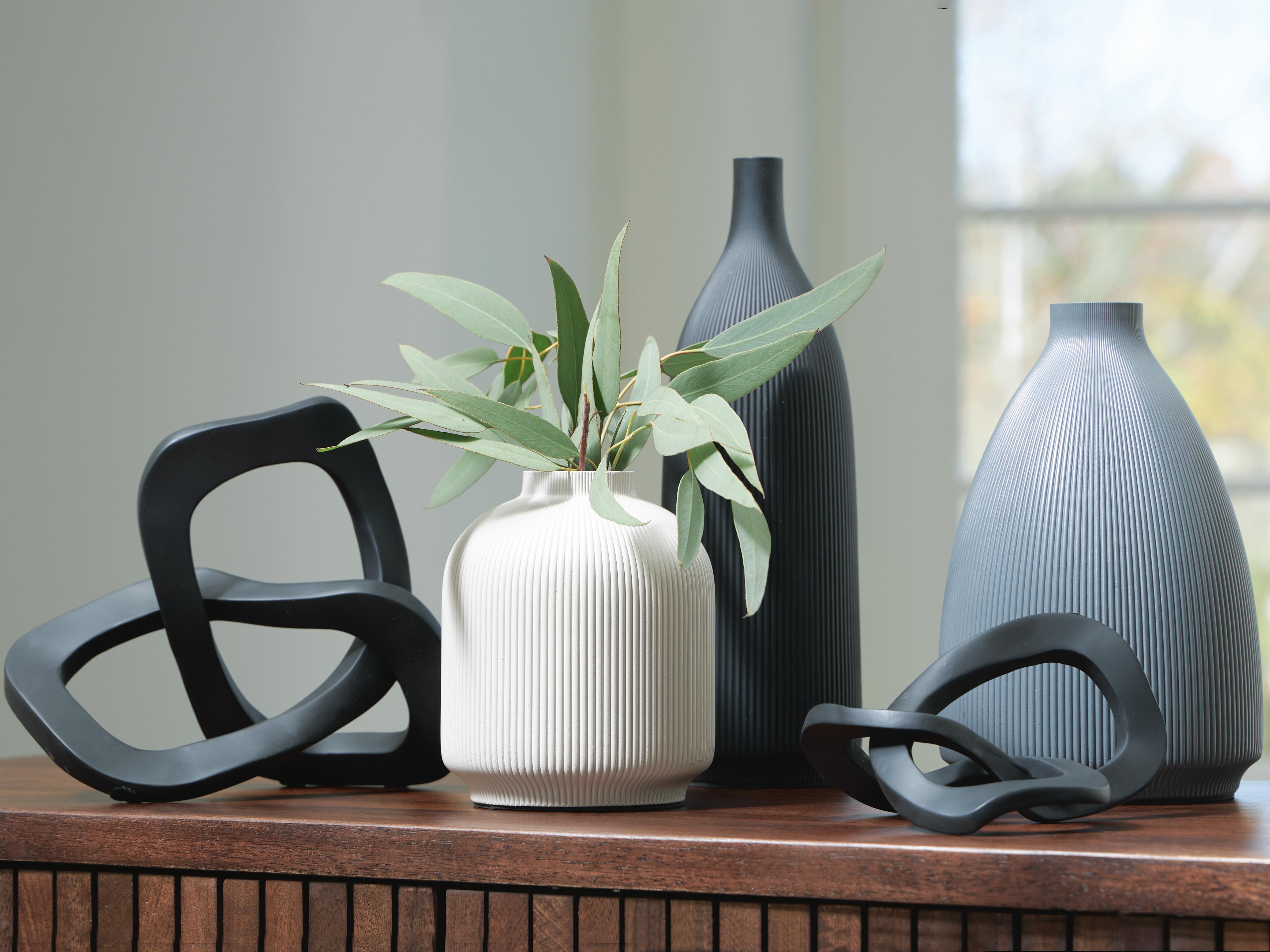 Dar Furniture - Ashley Furniture - Leithick Accessory Set (Set of 5) - Accessory Set (5/CN) / Black/Tan/Gray - A2C00211