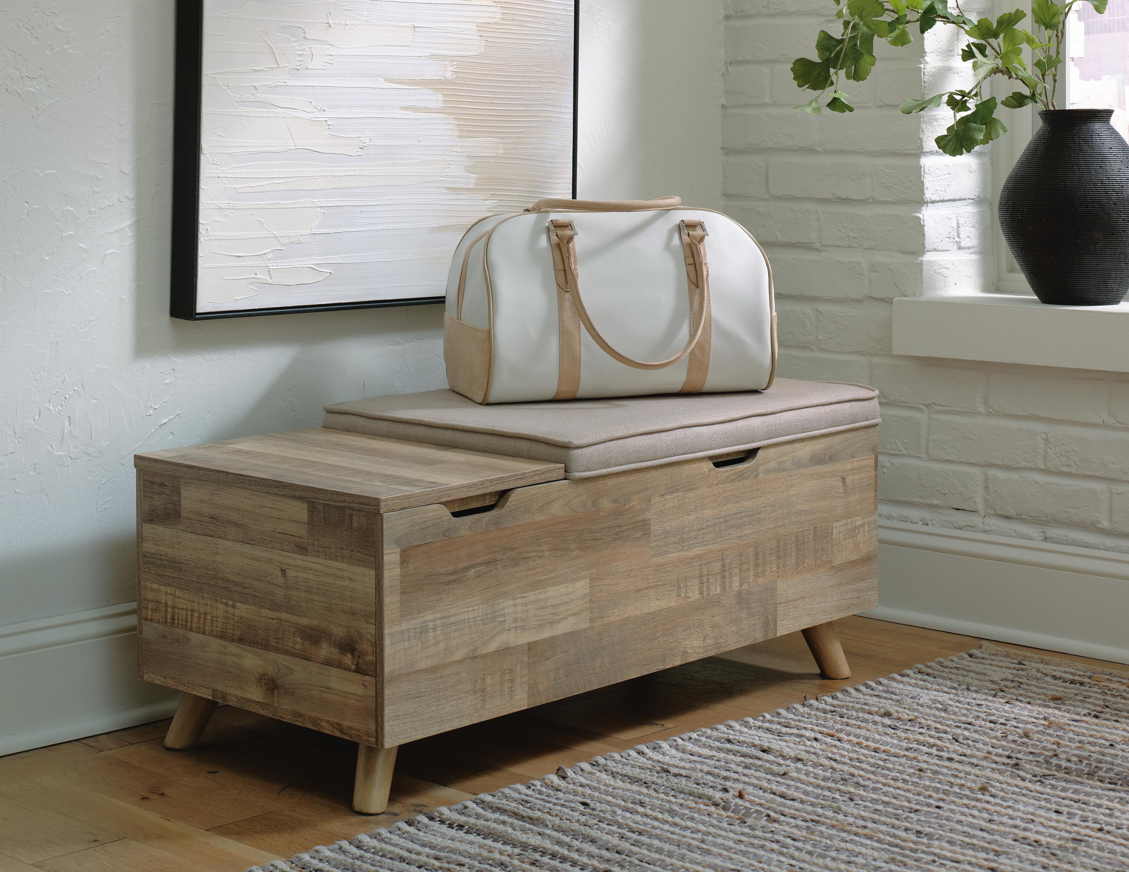 Dar Furniture - Ashley Furniture - Gerdanet Storage Bench - Storage Bench / Beige/Brown / 39"W x 19"D x 17"H - A3000318
