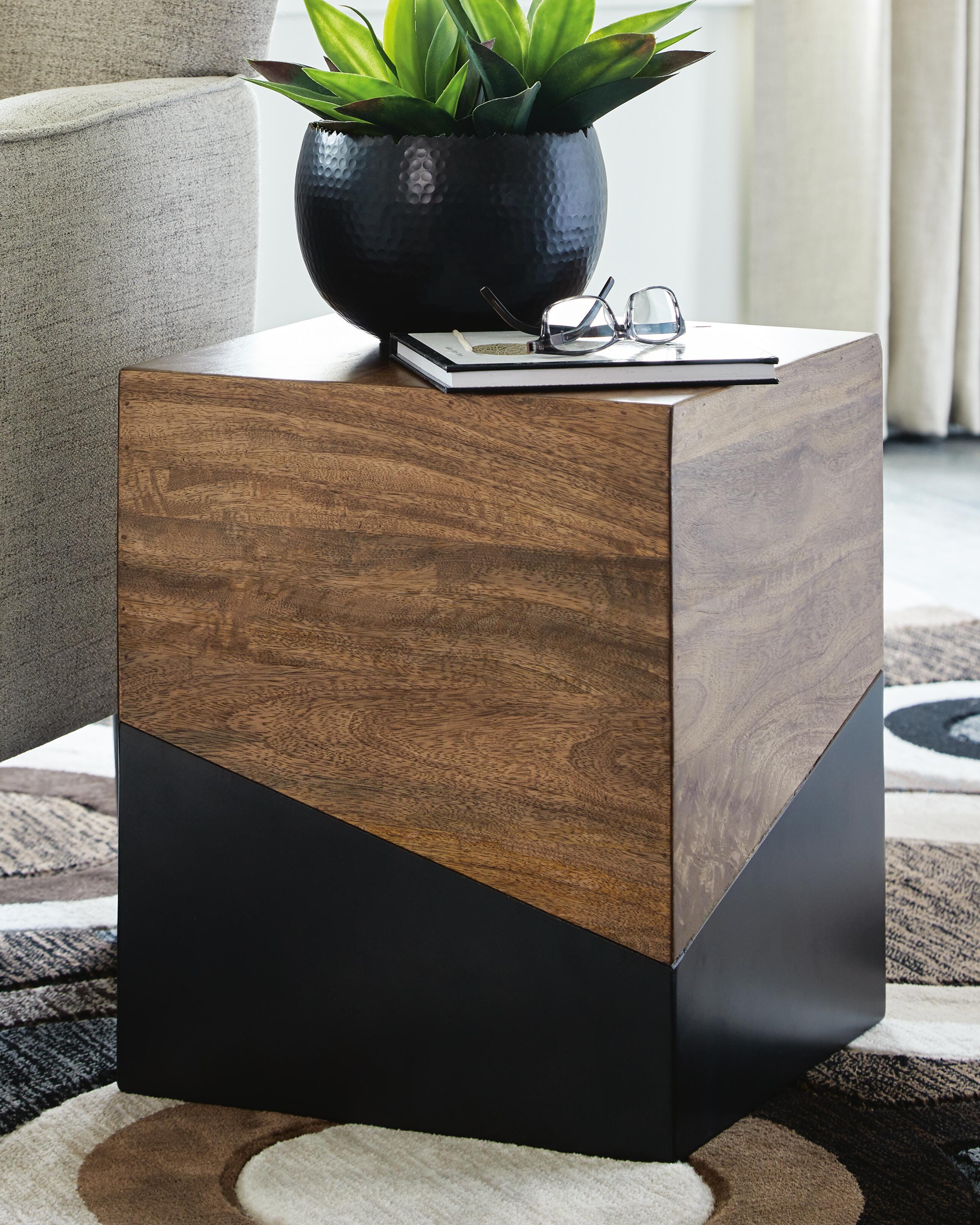 Dar Furniture - Ashley Furniture - Trailbend Accent Table - Accent Table / Brown/Gunmetal - A4000311