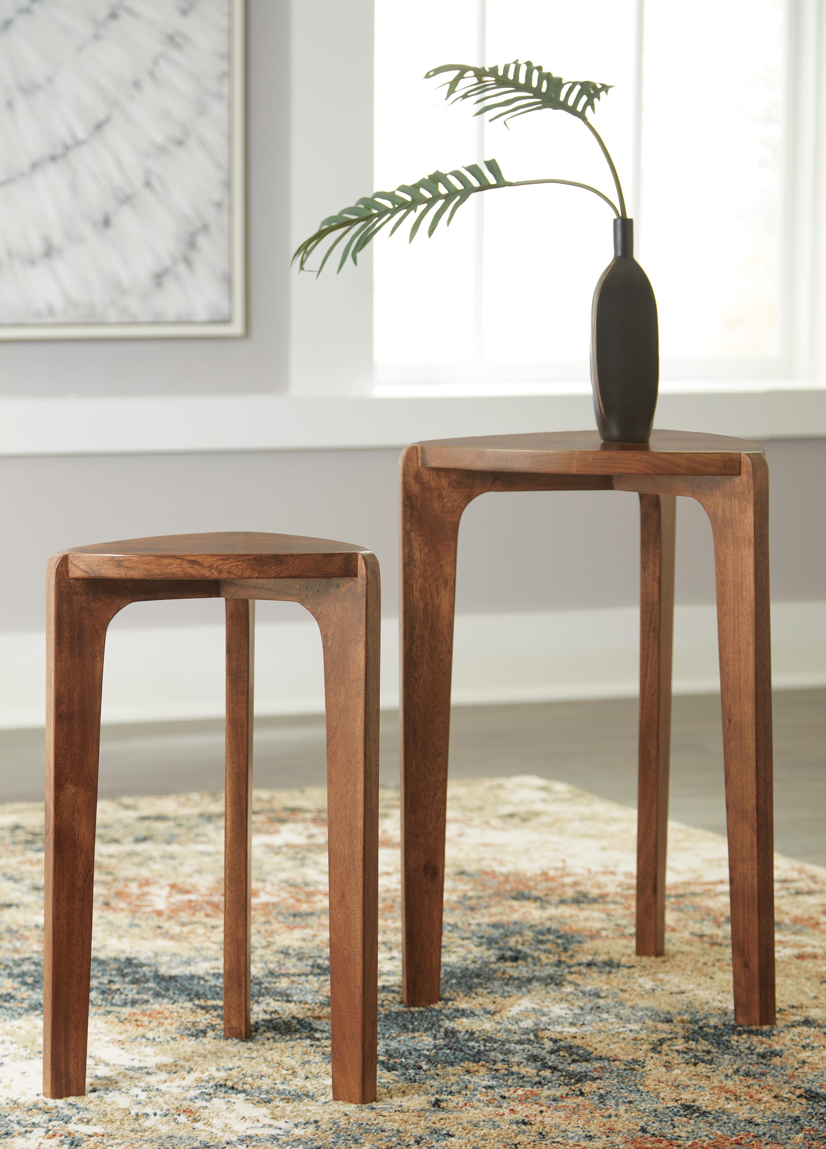 Dar Furniture - Ashley Furniture - Brynnleigh Accent Table (Set of 2) - Accent Table Set (Set of 2) / Medium Brown - A4000607