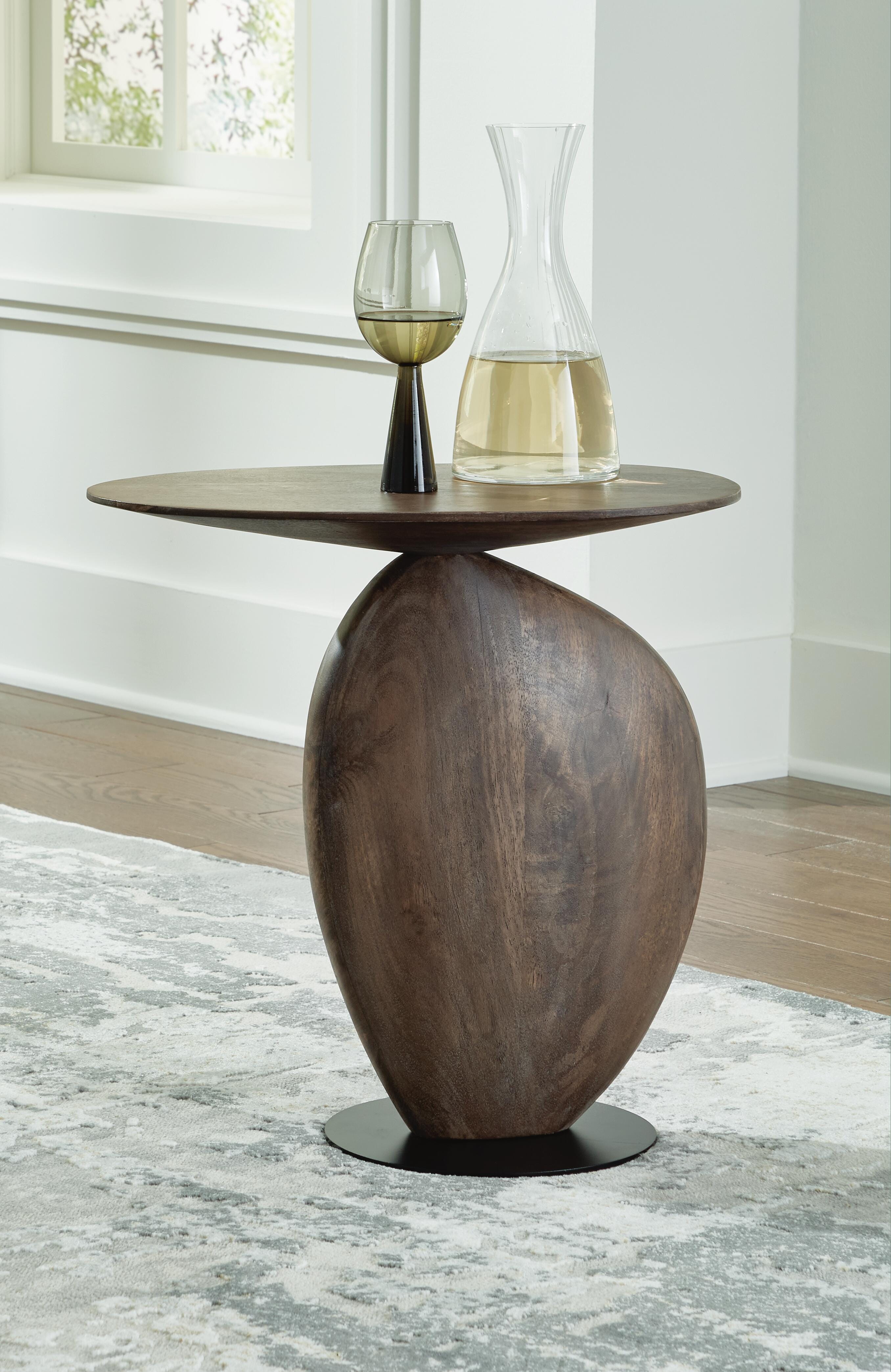 Dar Furniture - Ashley Furniture - Cormmet Accent Table - Accent Table / Brown/Black - A4000612