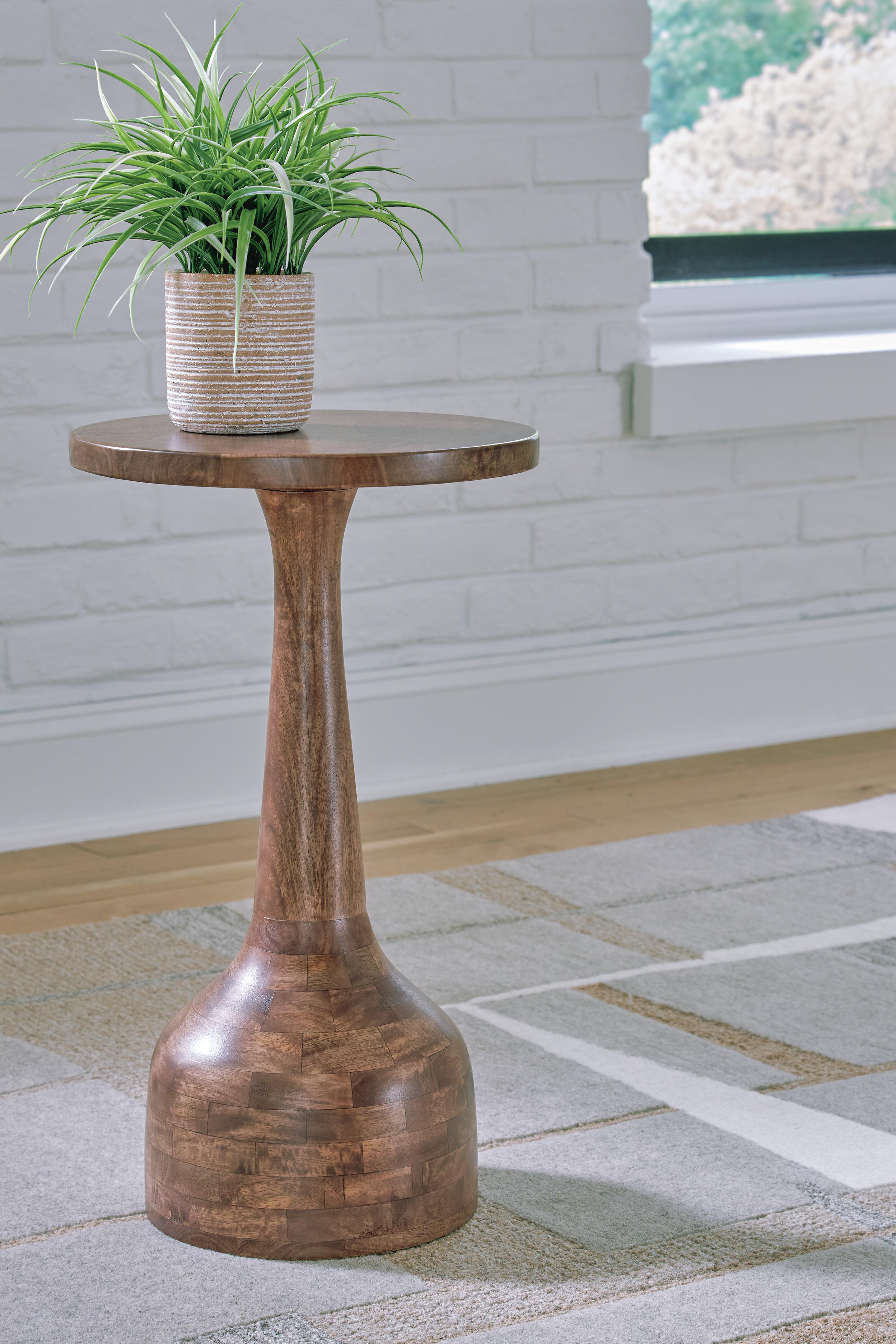 Dar Furniture - Ashley Furniture - Joville Accent Table - Accent Table / Medium Brown - A4000627