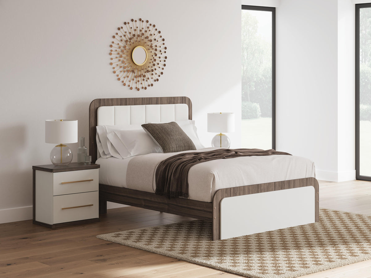 Dar Furniture - Ashley Furniture - Kendanport Queen Upholstered Bed - Queen Upholstered Bed / White/Brown - PCB1108B7