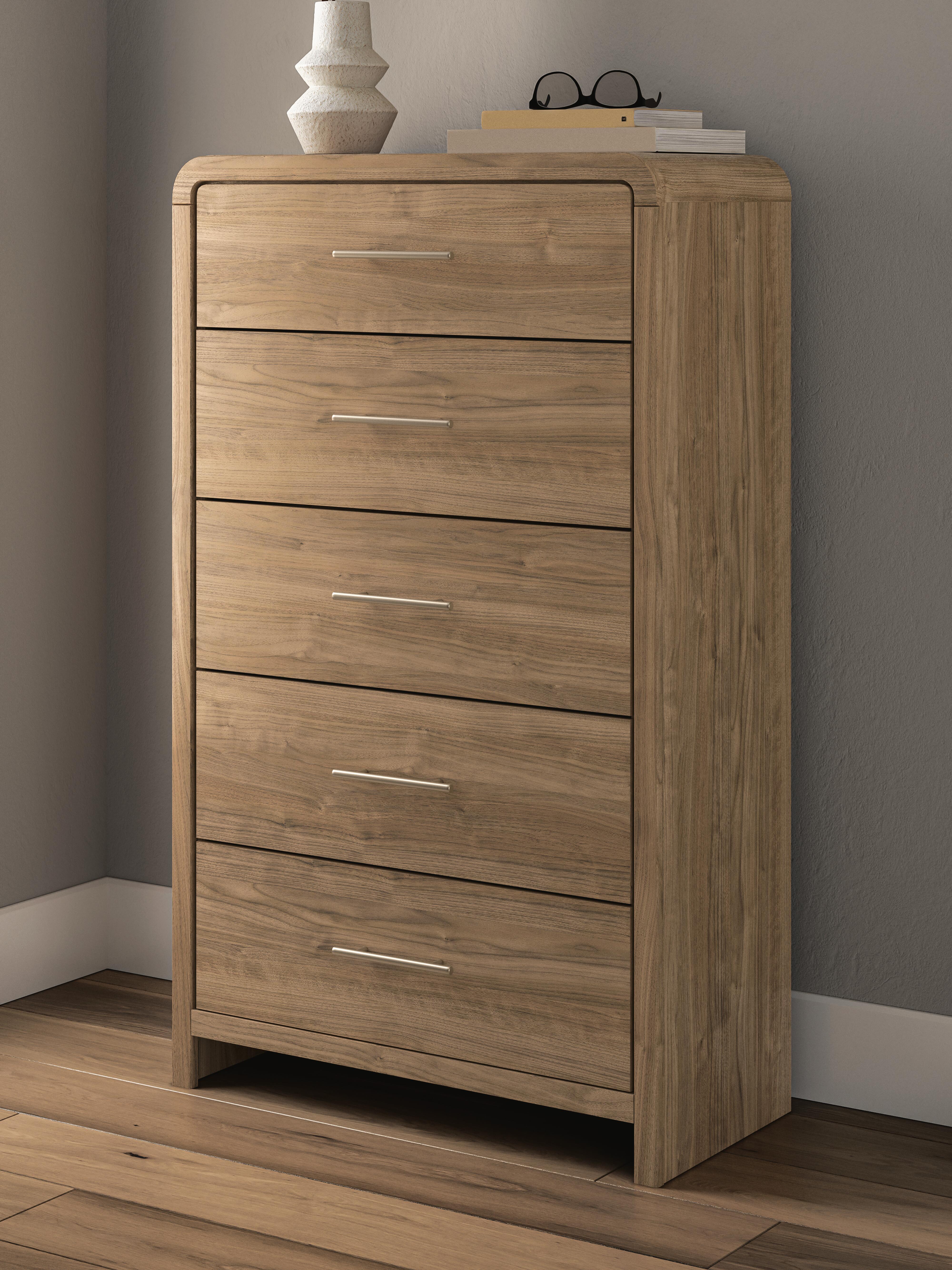 Dar Furniture - Ashley Furniture - Gramburg Chest of Drawers - Five Drawer Chest / Warm Natural Brown - PCB1121-46