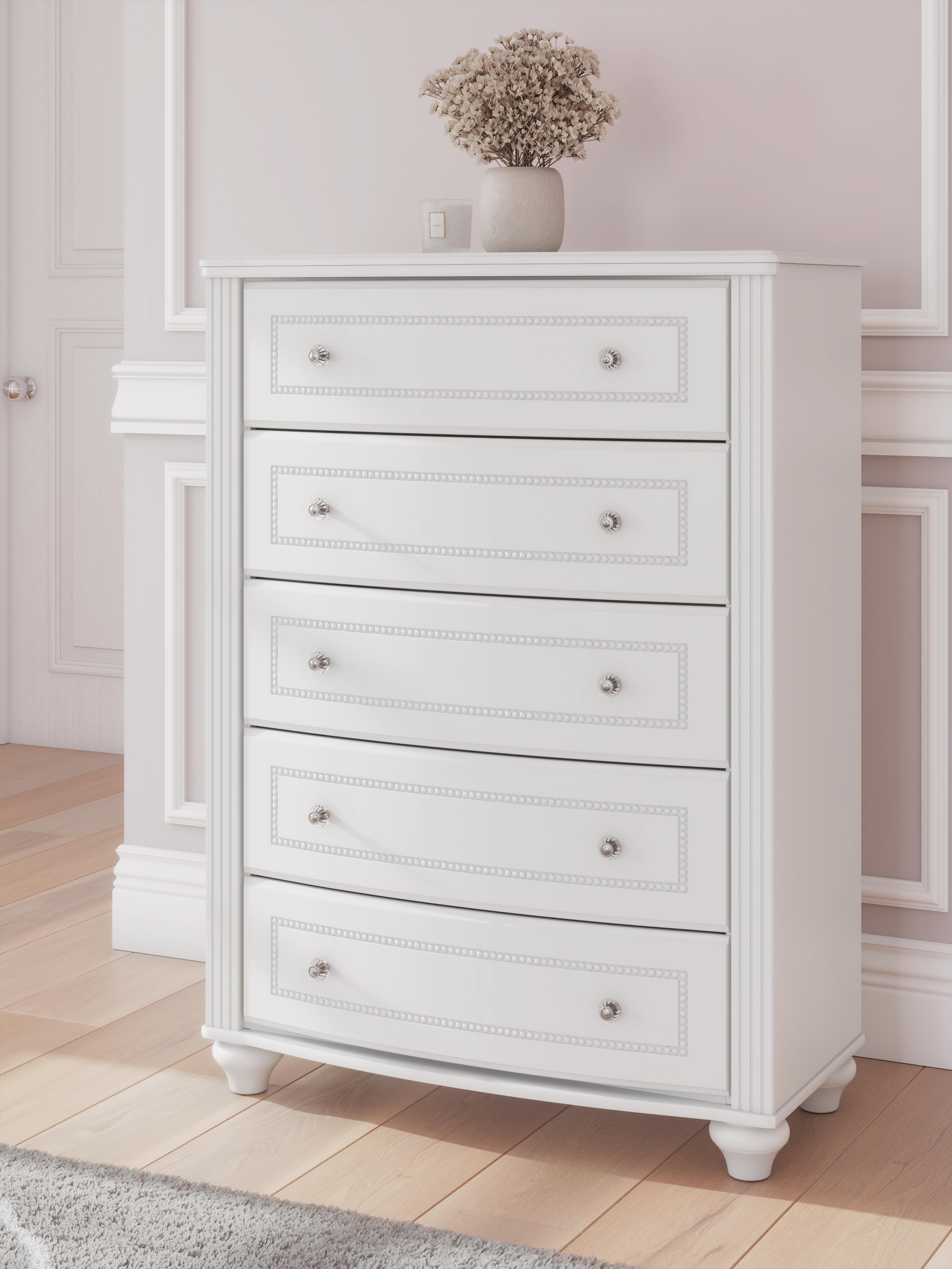 Dar Furniture - Ashley Furniture - Kozlani Chest of Drawers - Five Drawer Chest / White - PCB1819-46