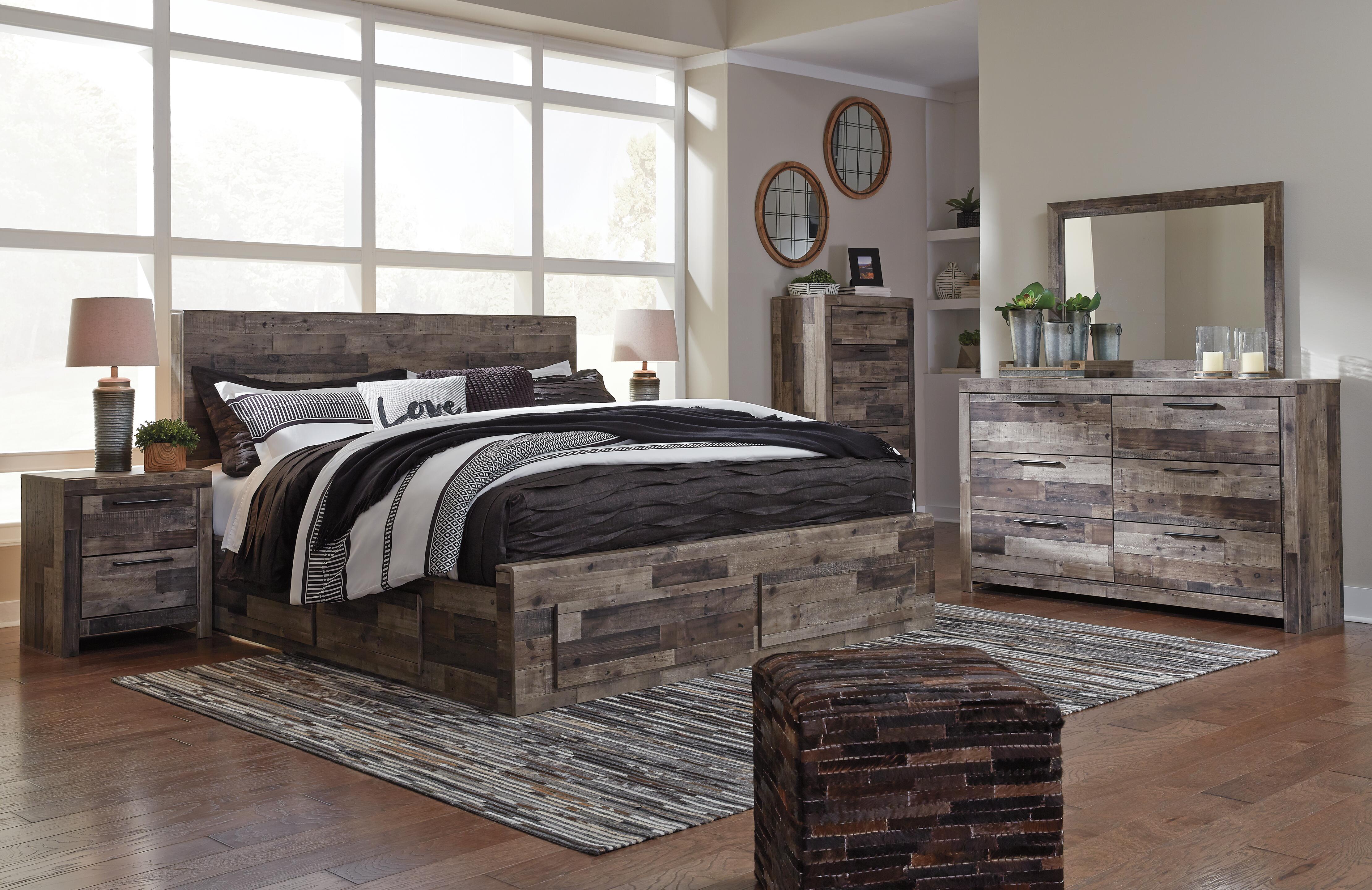 Derekson King Panel Bed with 6 Storage Drawers