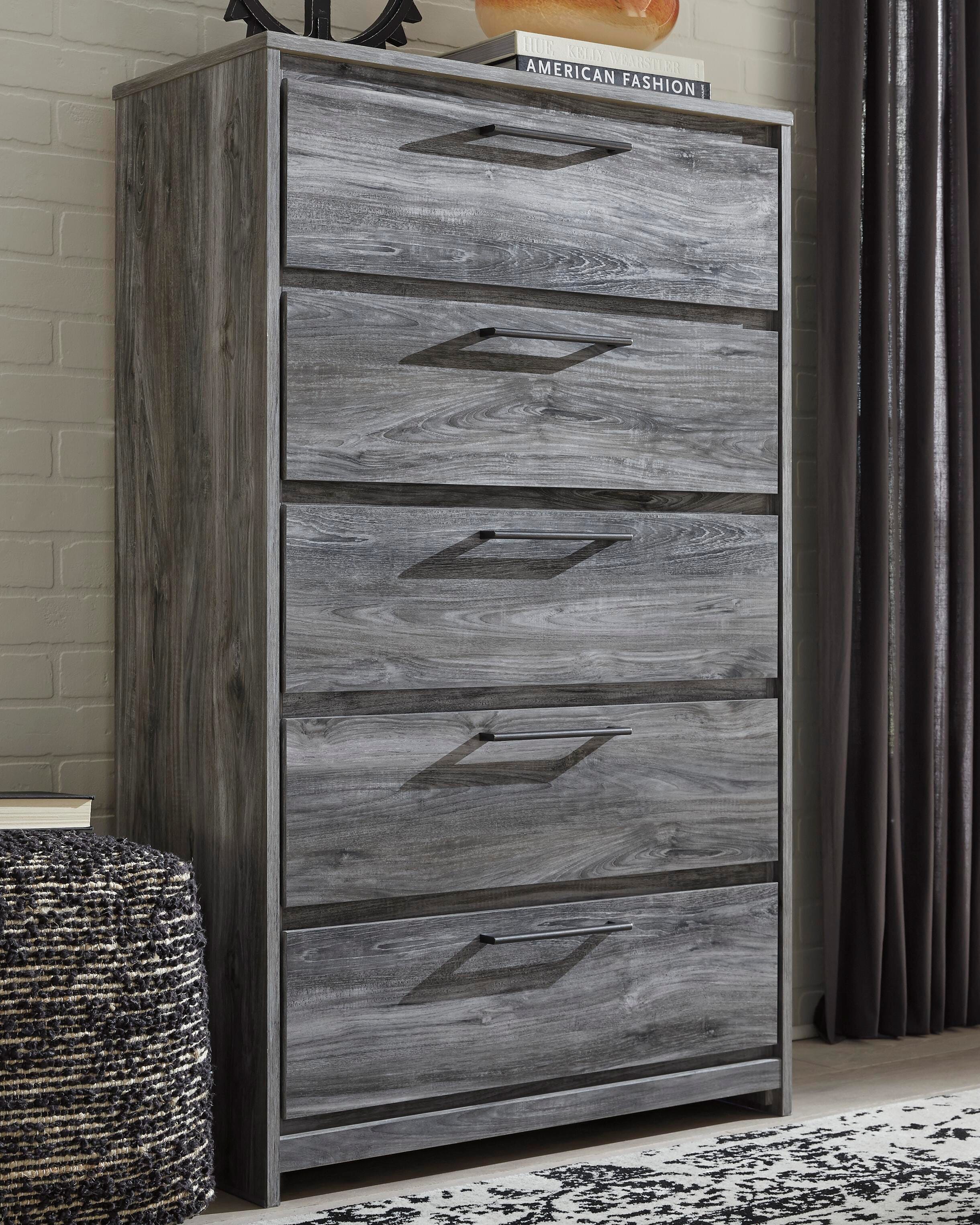 Dar Furniture - Ashley Furniture - Baystorm Chest of Drawers - Five Drawer Chest / Gray - B221-46
