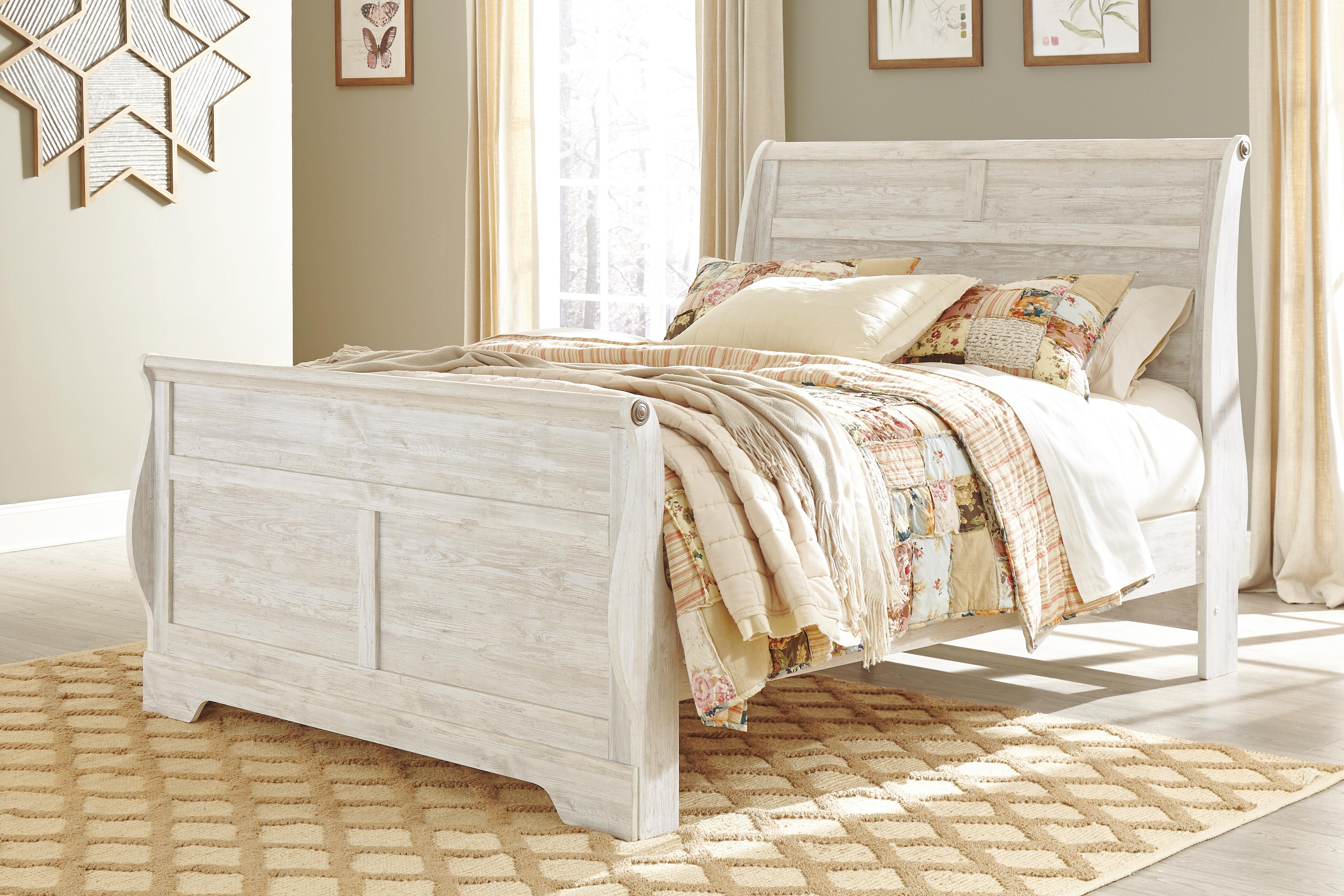 Dar Furniture - Ashley Furniture - Willowton Queen Sleigh Bed - Queen Sleigh Bed / Whitewash - B267B29