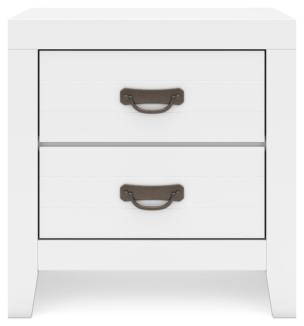 Binterglen Nightstand