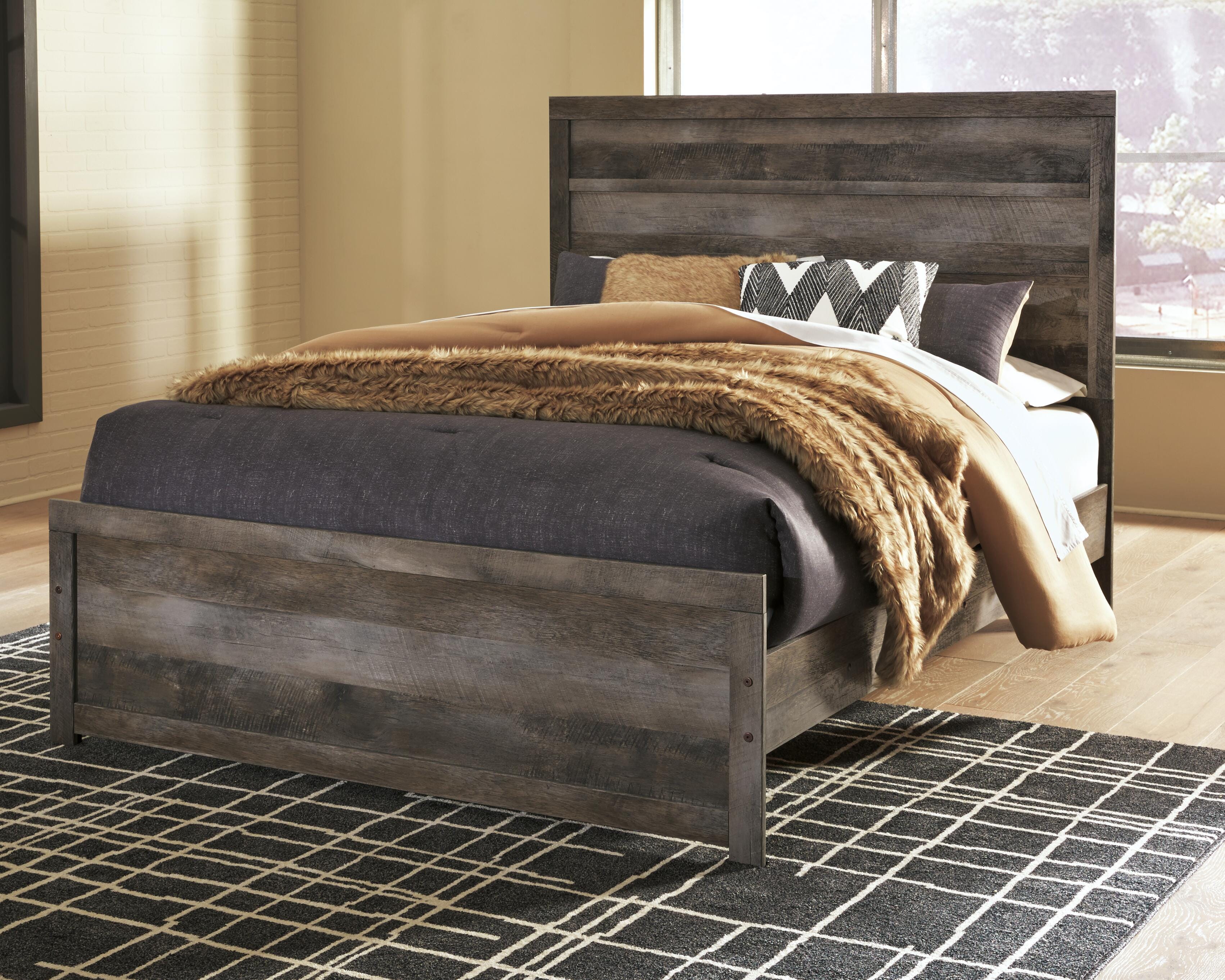 Dar Furniture - Ashley Furniture - Wynnlow Queen Panel Bed - Queen Panel Bed / Gray - B440B2
