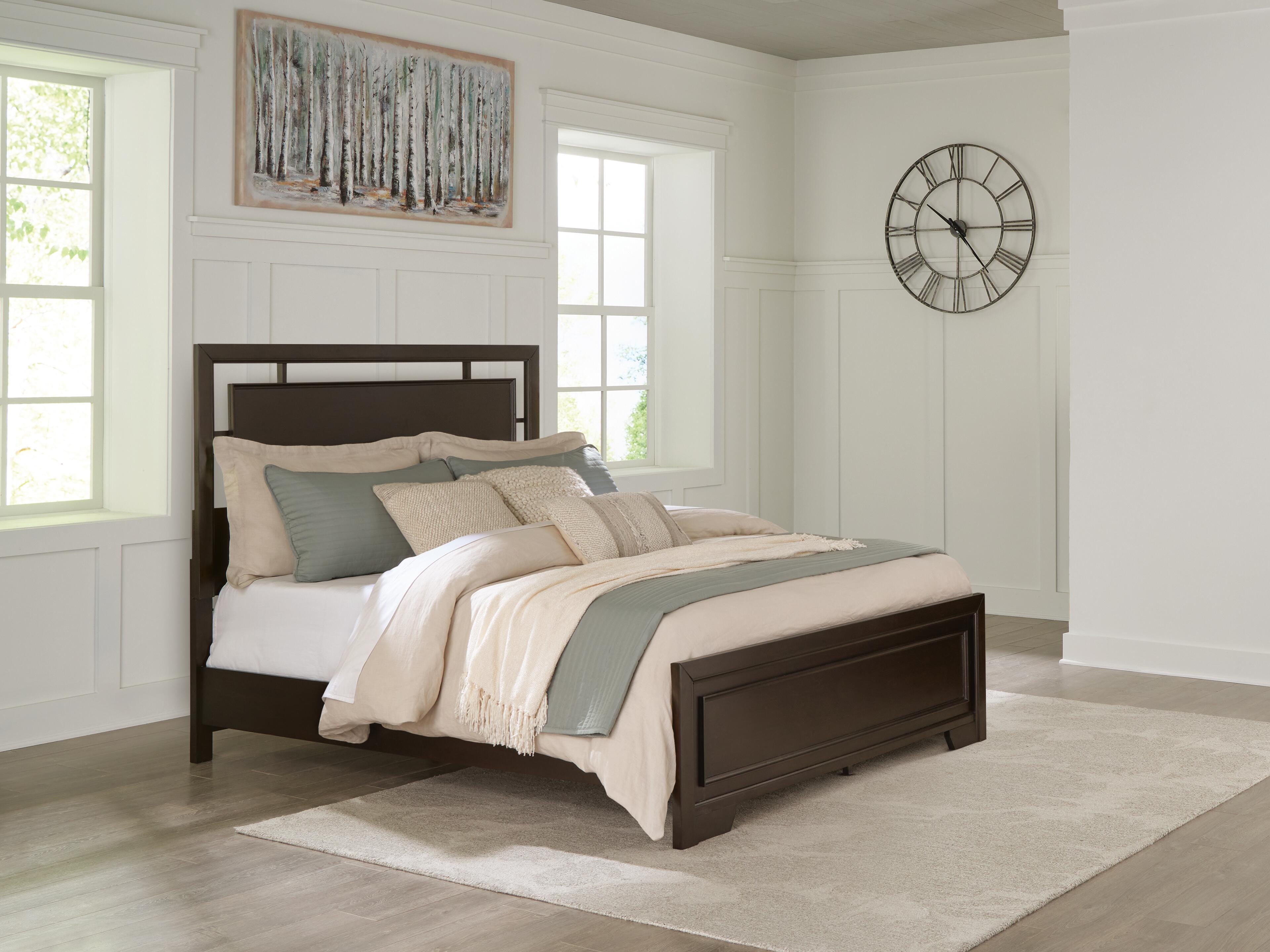 Dar Furniture - Ashley Furniture - Covetown Queen Panel Bed - Queen Panel Bed / Dark Brown - B441B6