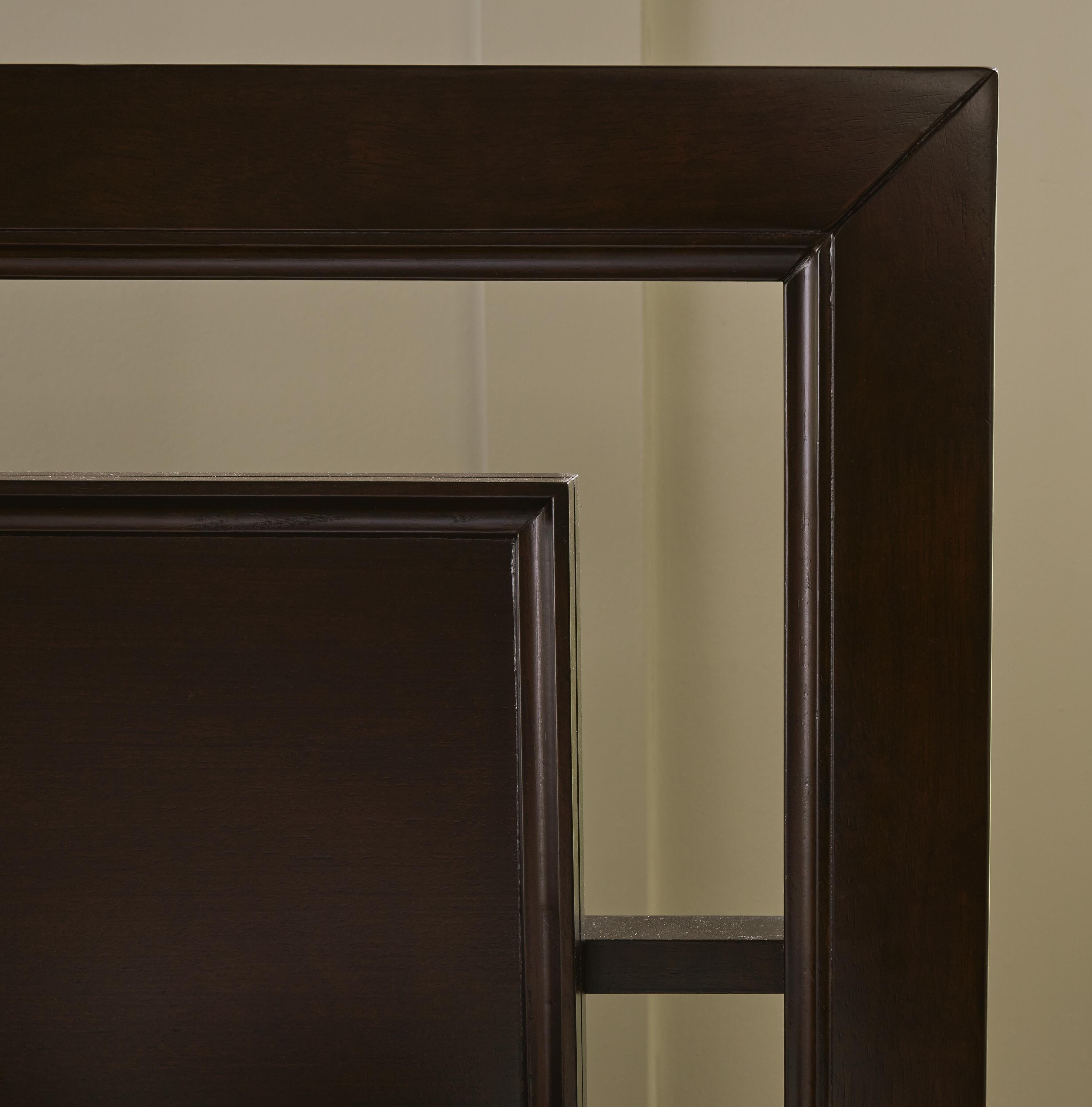 Covetown California King Panel Bed