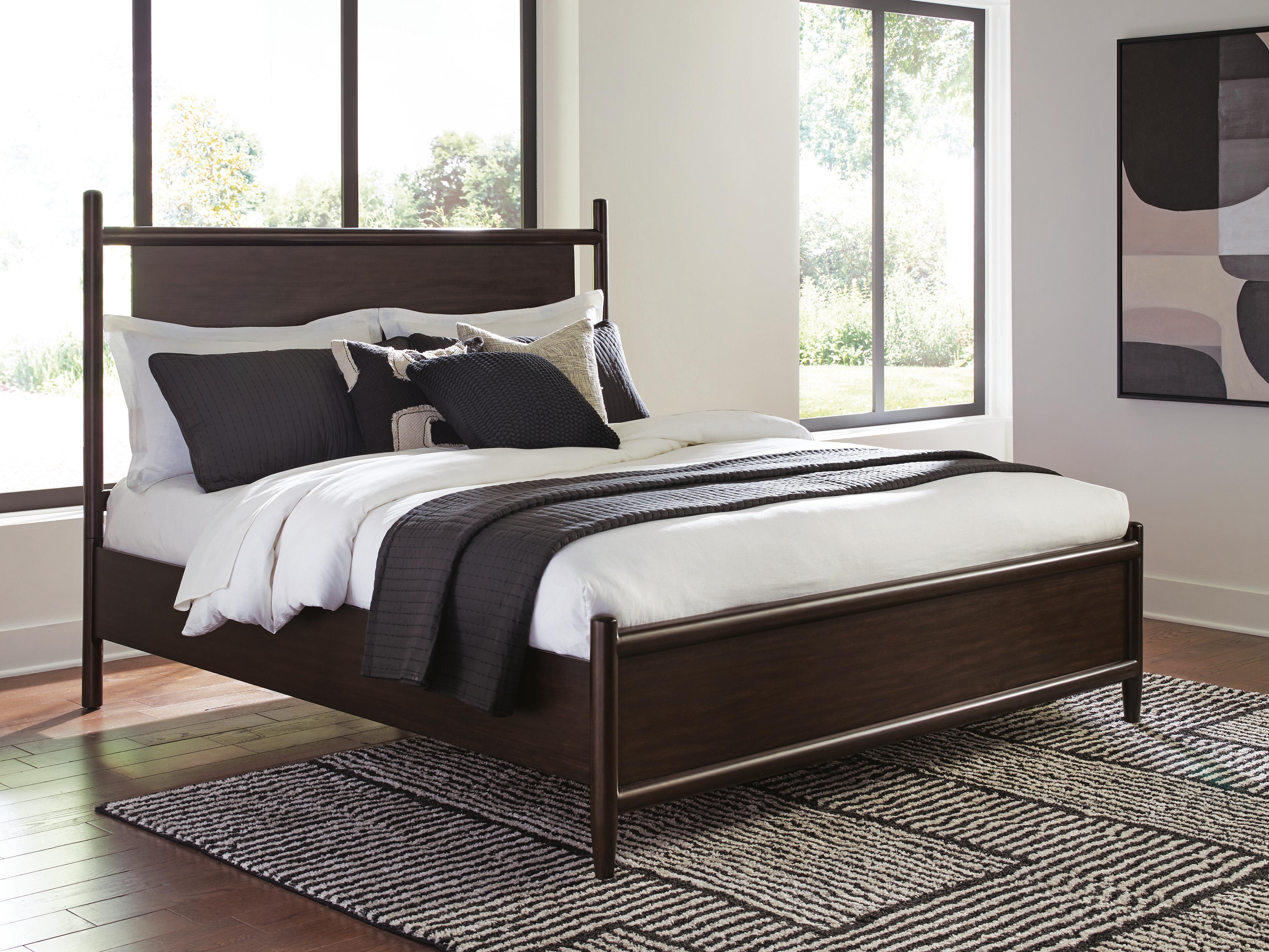 Dar Furniture - Ashley Furniture - Dantenton Queen Panel Bed - Queen Panel Bed / Merlot - B611B2