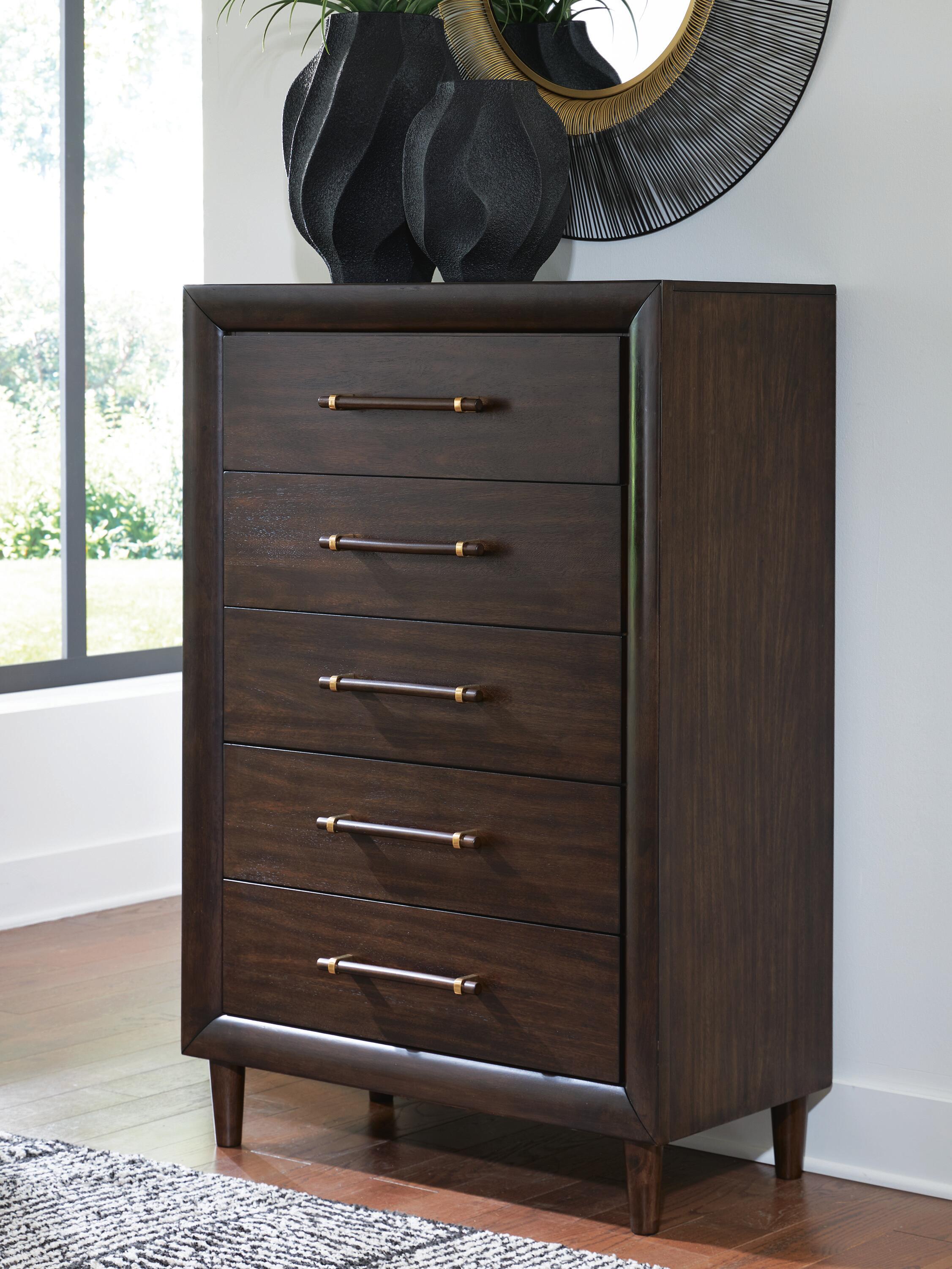 Dar Furniture - Ashley Furniture - Dantenton Chest of Drawers - Five Drawer Chest / Merlot - B611-46