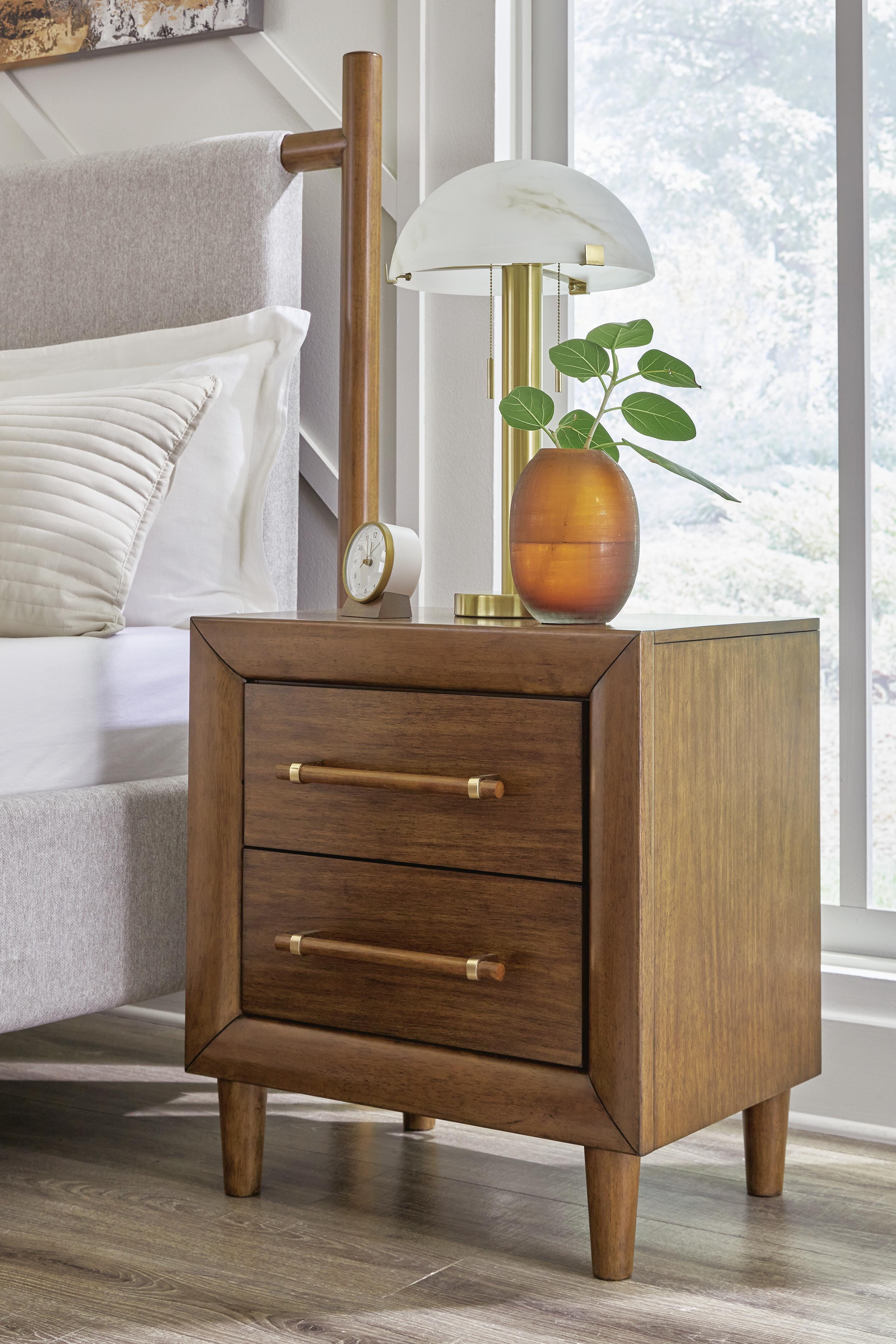 Dar Furniture - Ashley Furniture - Lyncott Nightstand - Two Drawer Night Stand / Brown - B615-92